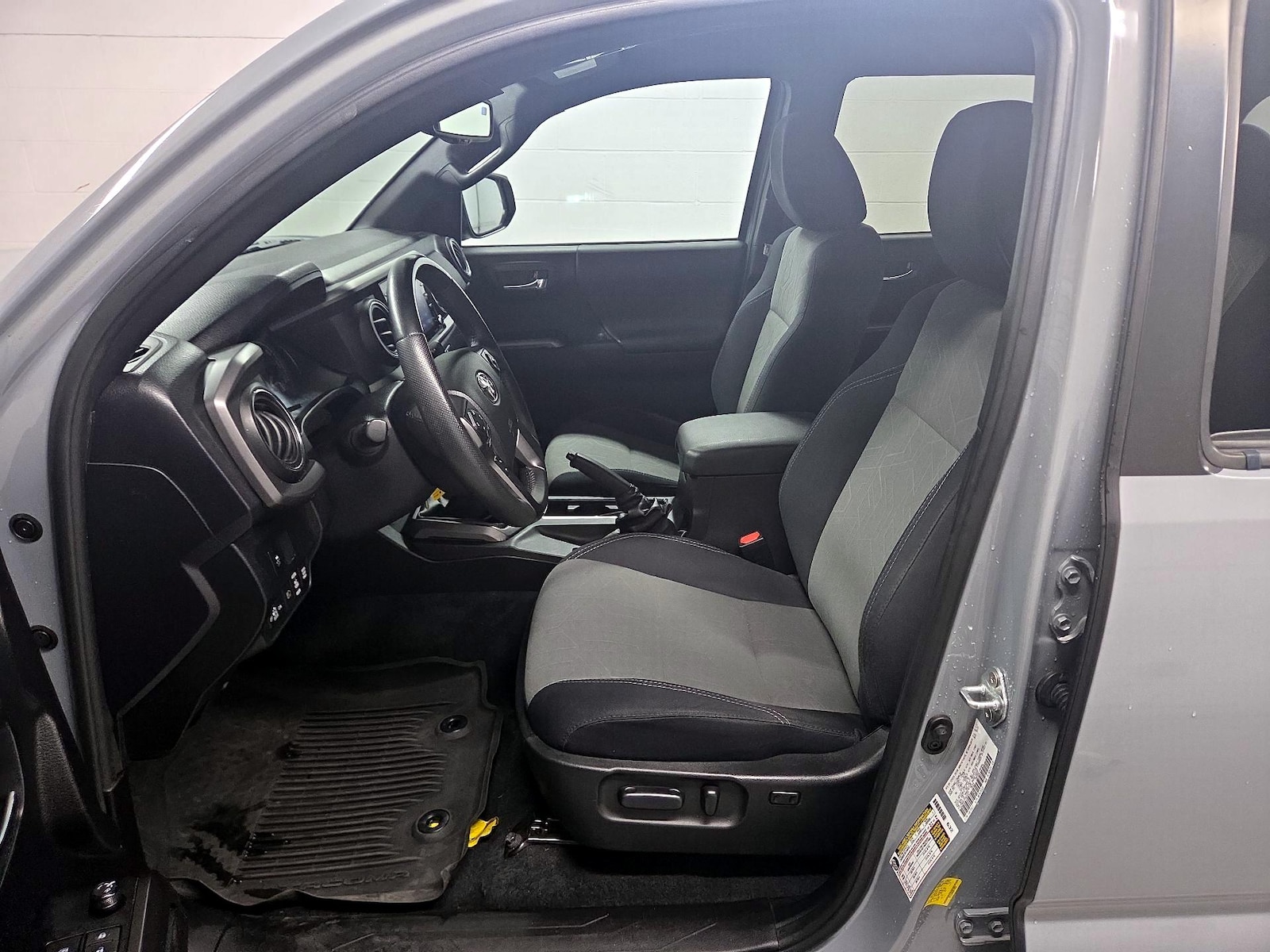 2021 Toyota Tacoma TRD Off Road - Photo 12