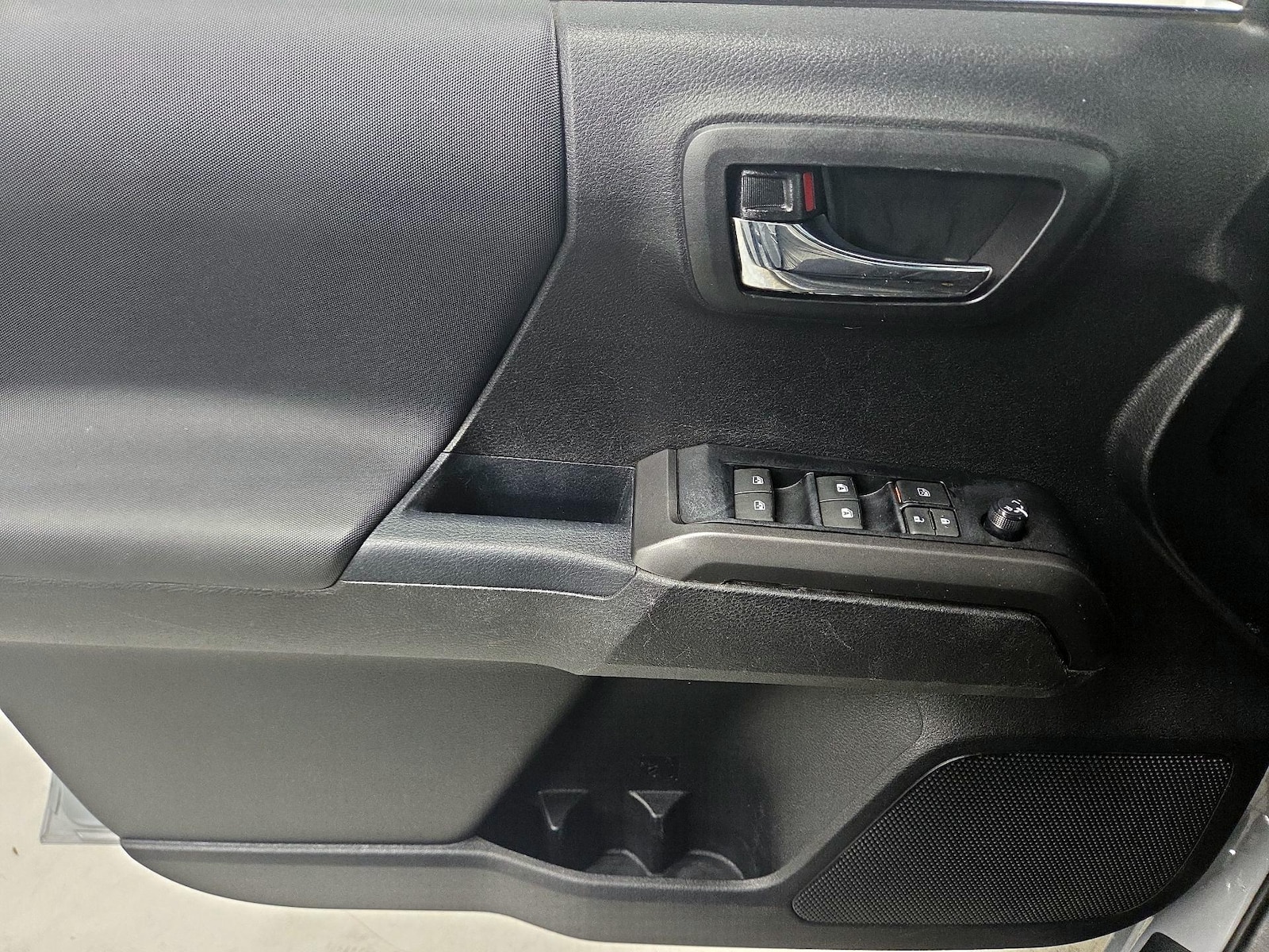 2021 Toyota Tacoma TRD Off Road - Photo 13
