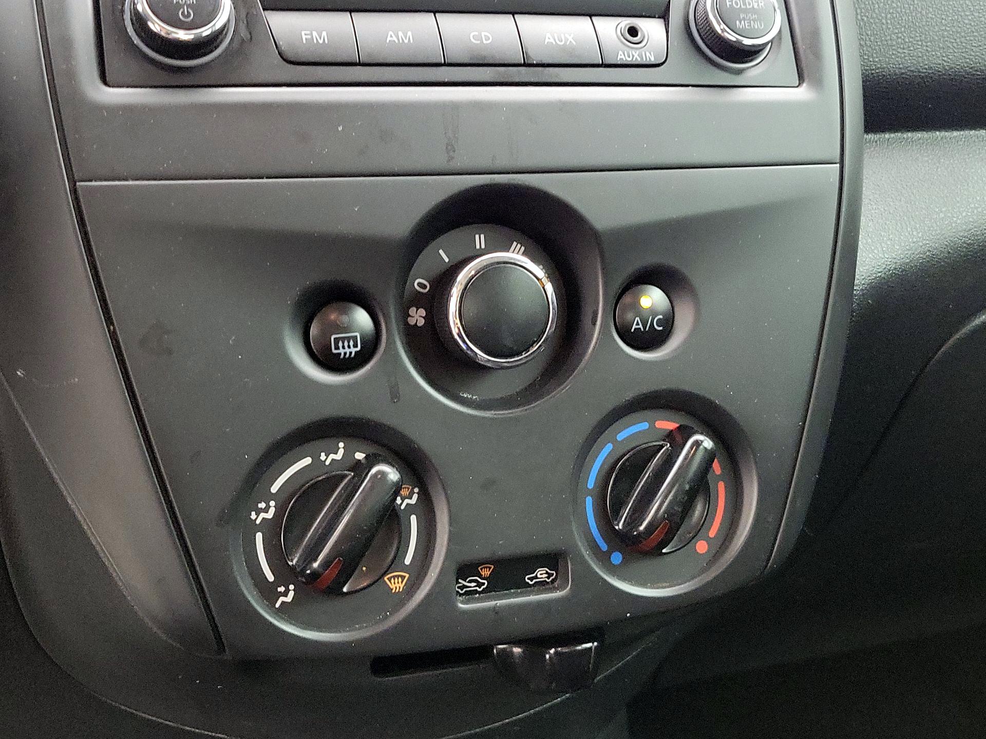 Thumbnail: 2017 Nissan Versa - 15