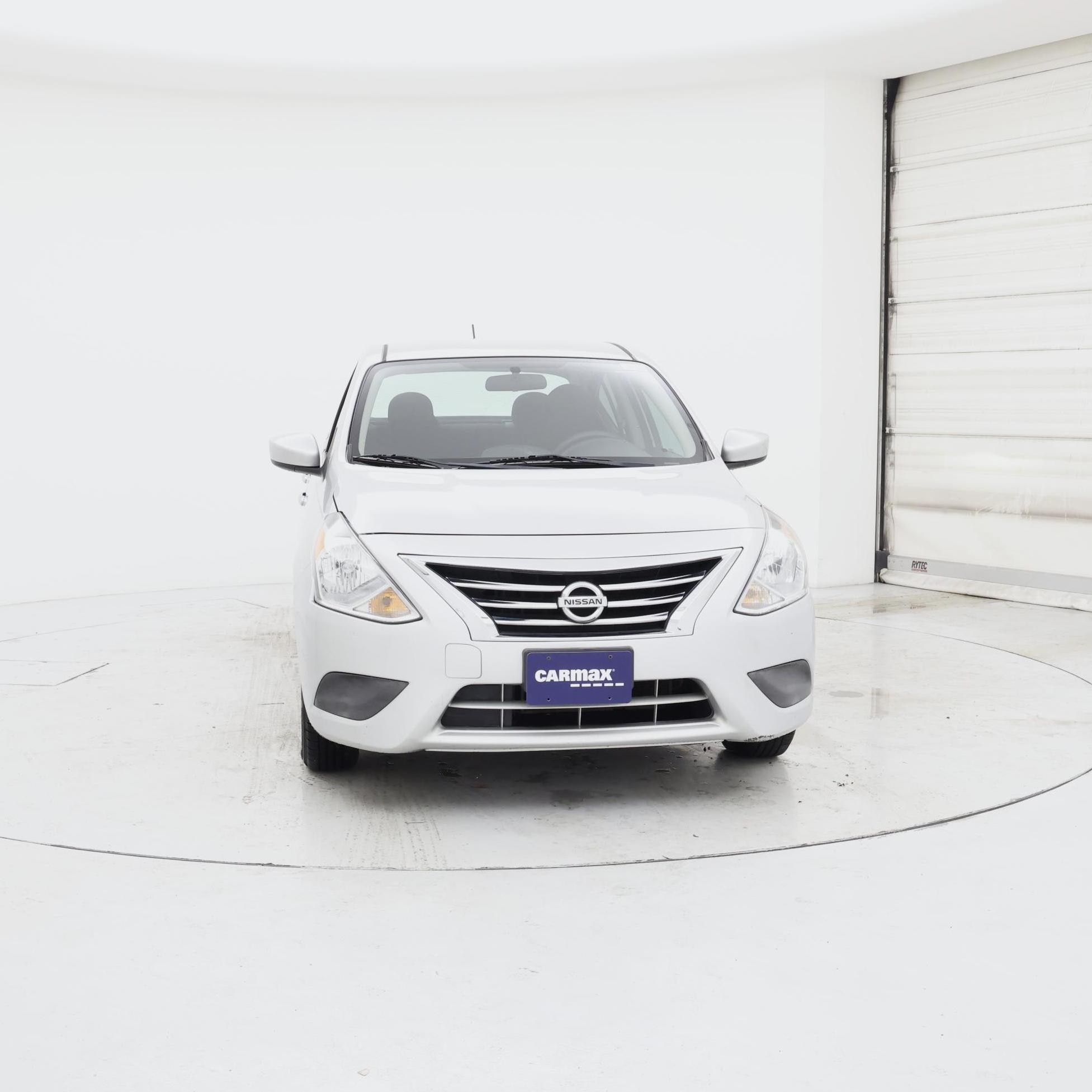Thumbnail: 2017 Nissan Versa - 5