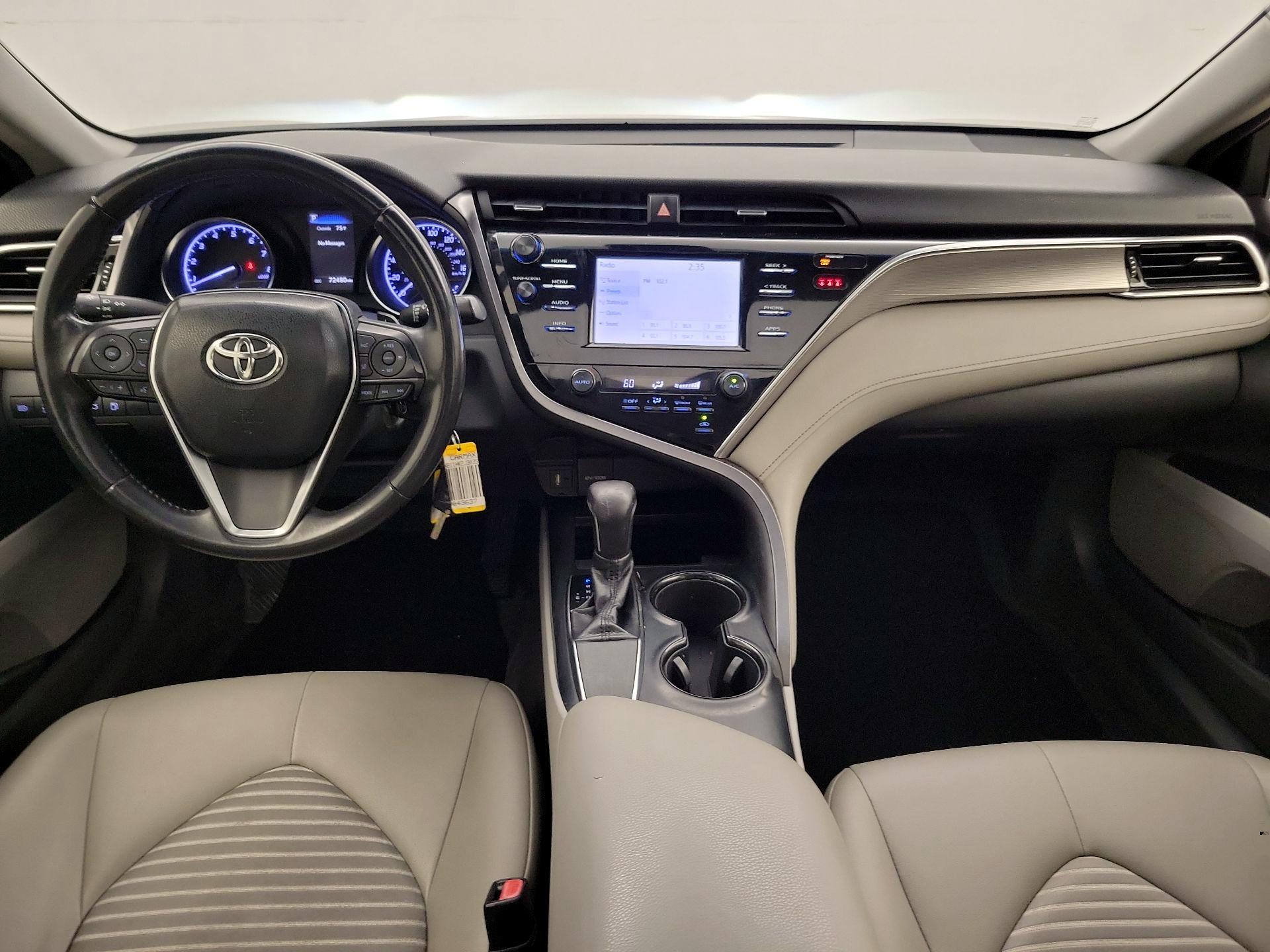 Thumbnail: 2018 Toyota Camry - 9