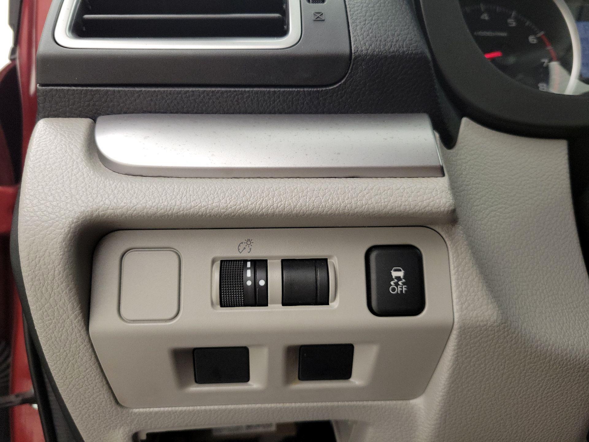 Thumbnail: 2016 Subaru Forester - 13