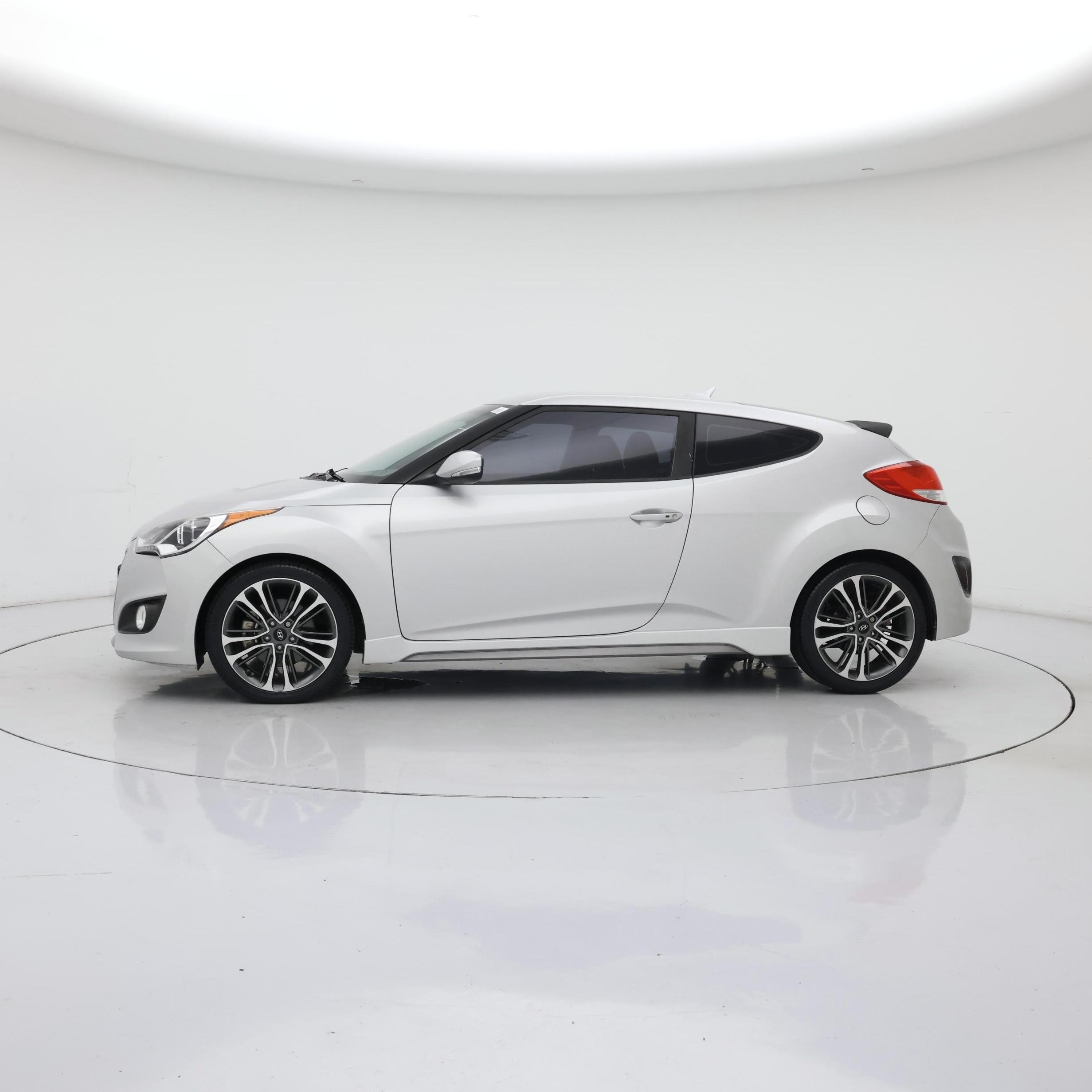 Thumbnail: 2017 Hyundai Veloster - 3