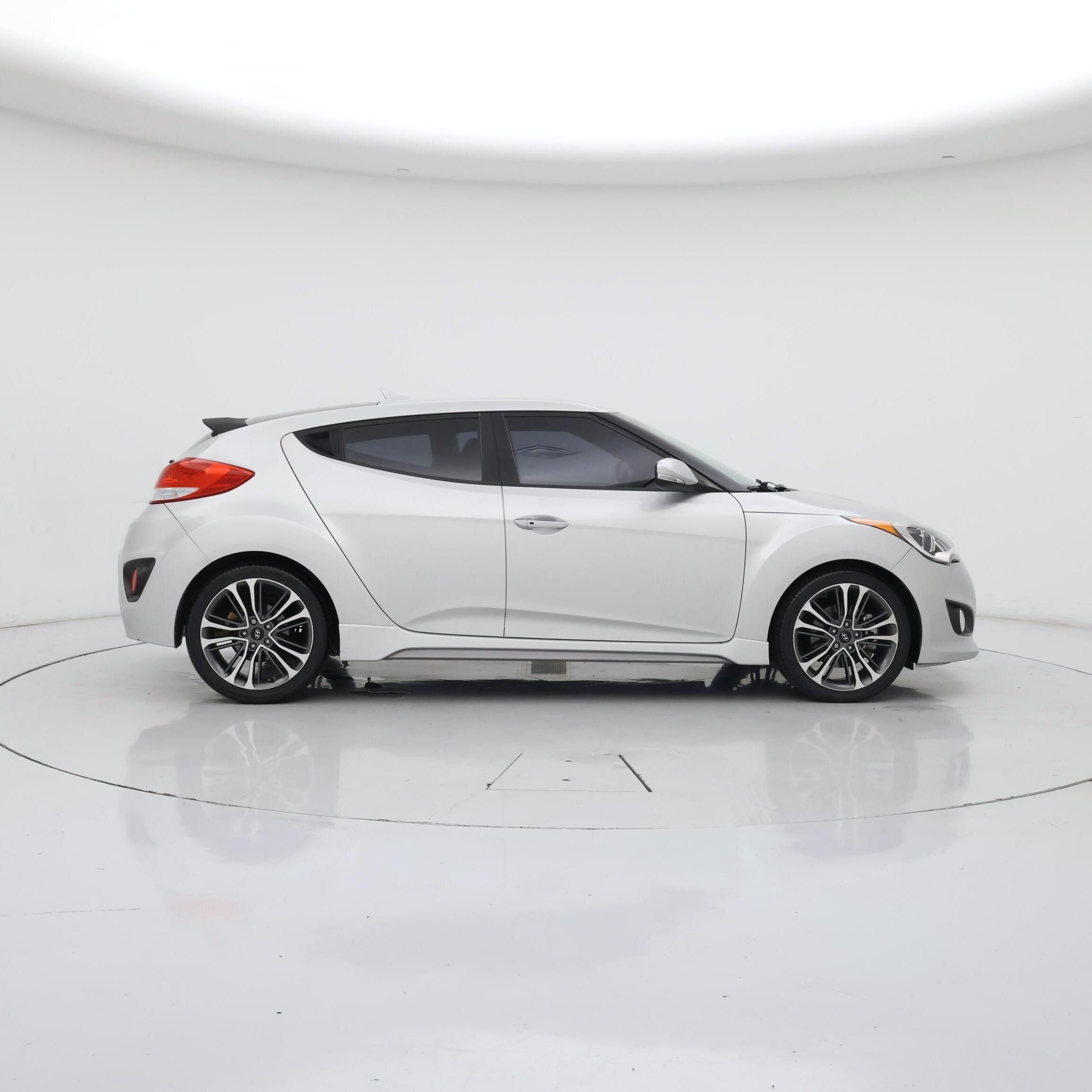 Thumbnail: 2017 Hyundai Veloster - 7