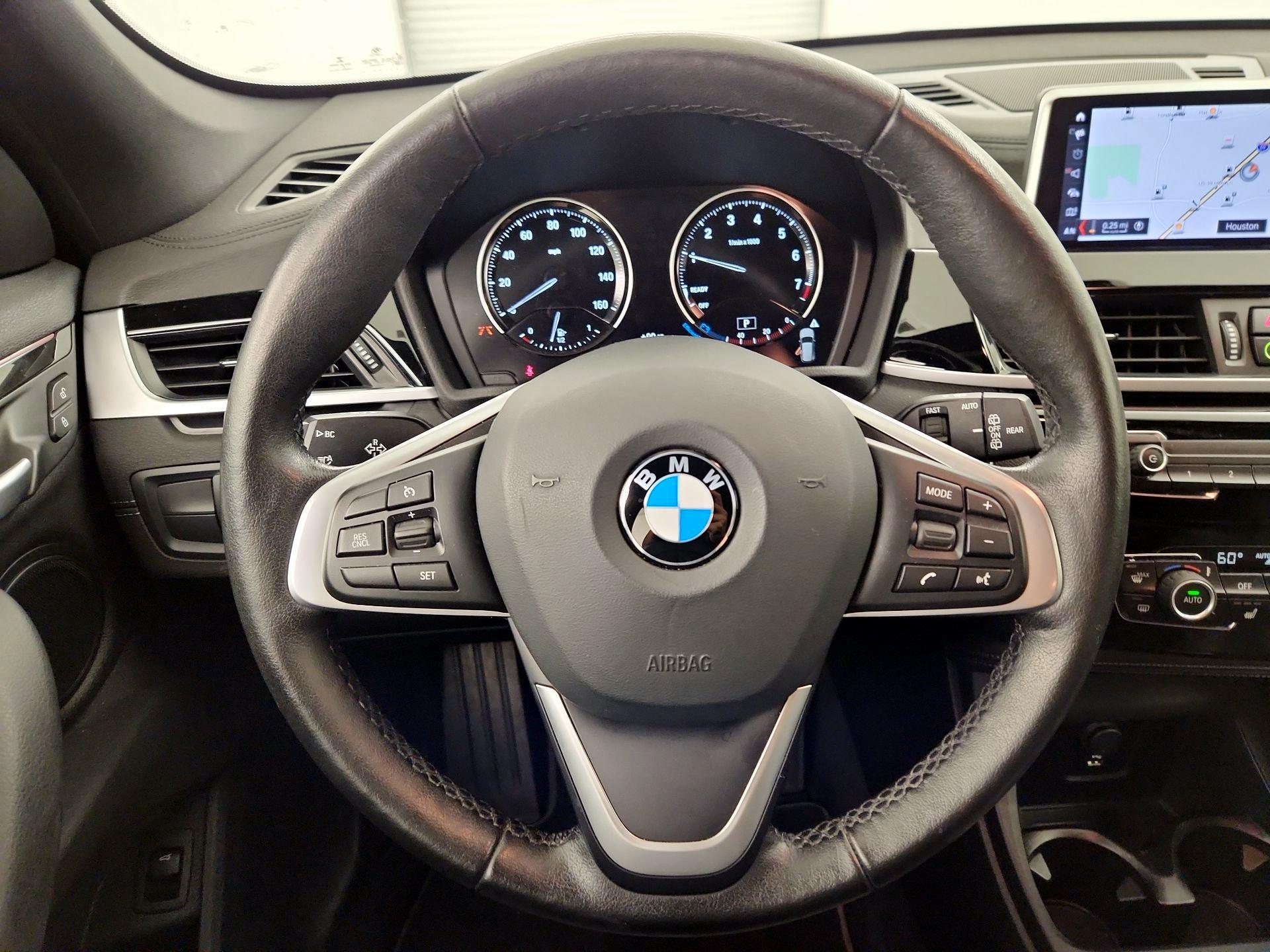 Thumbnail: 2021 BMW X1 - 10