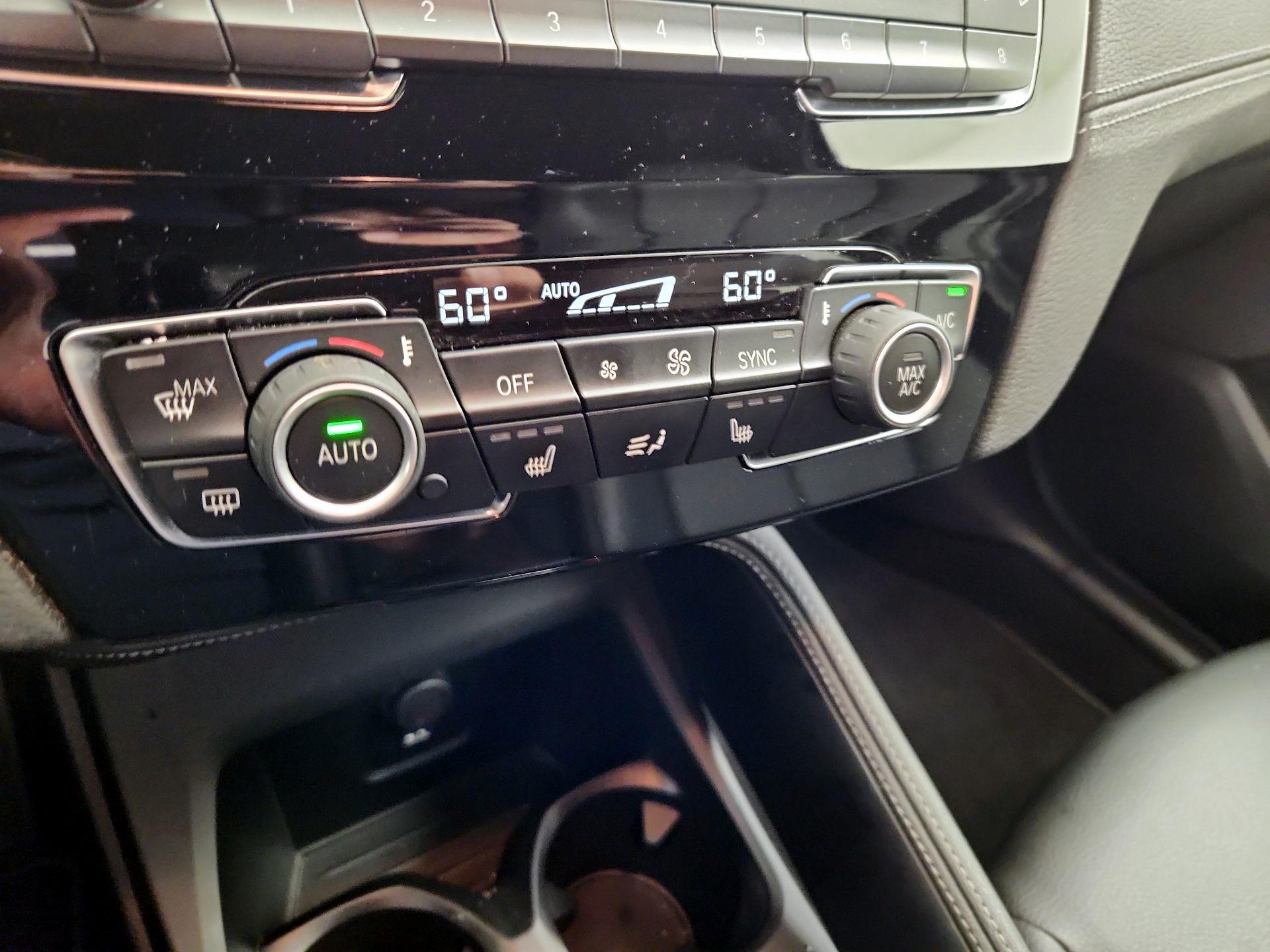 Thumbnail: 2021 BMW X1 - 17
