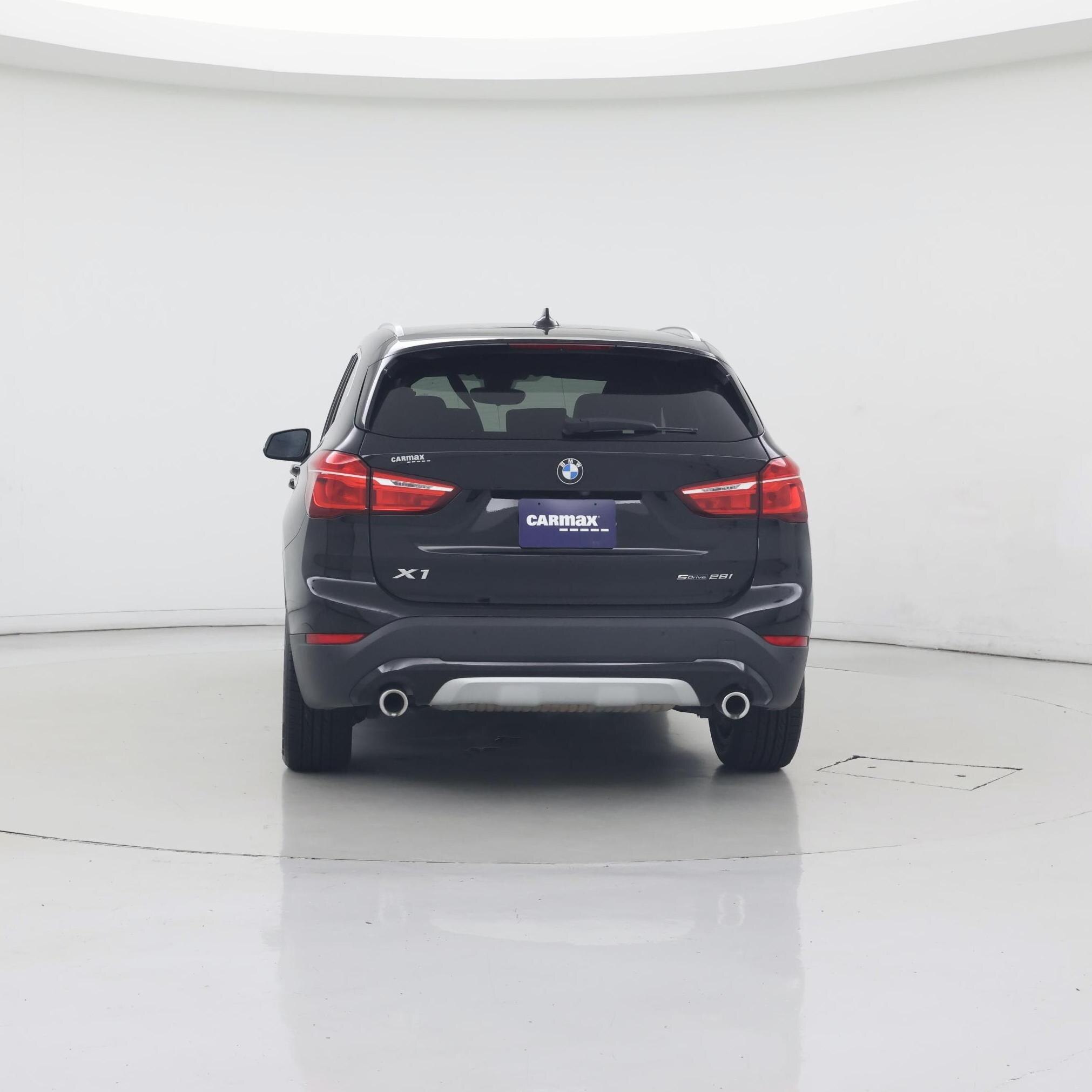 Thumbnail: 2021 BMW X1 - 6