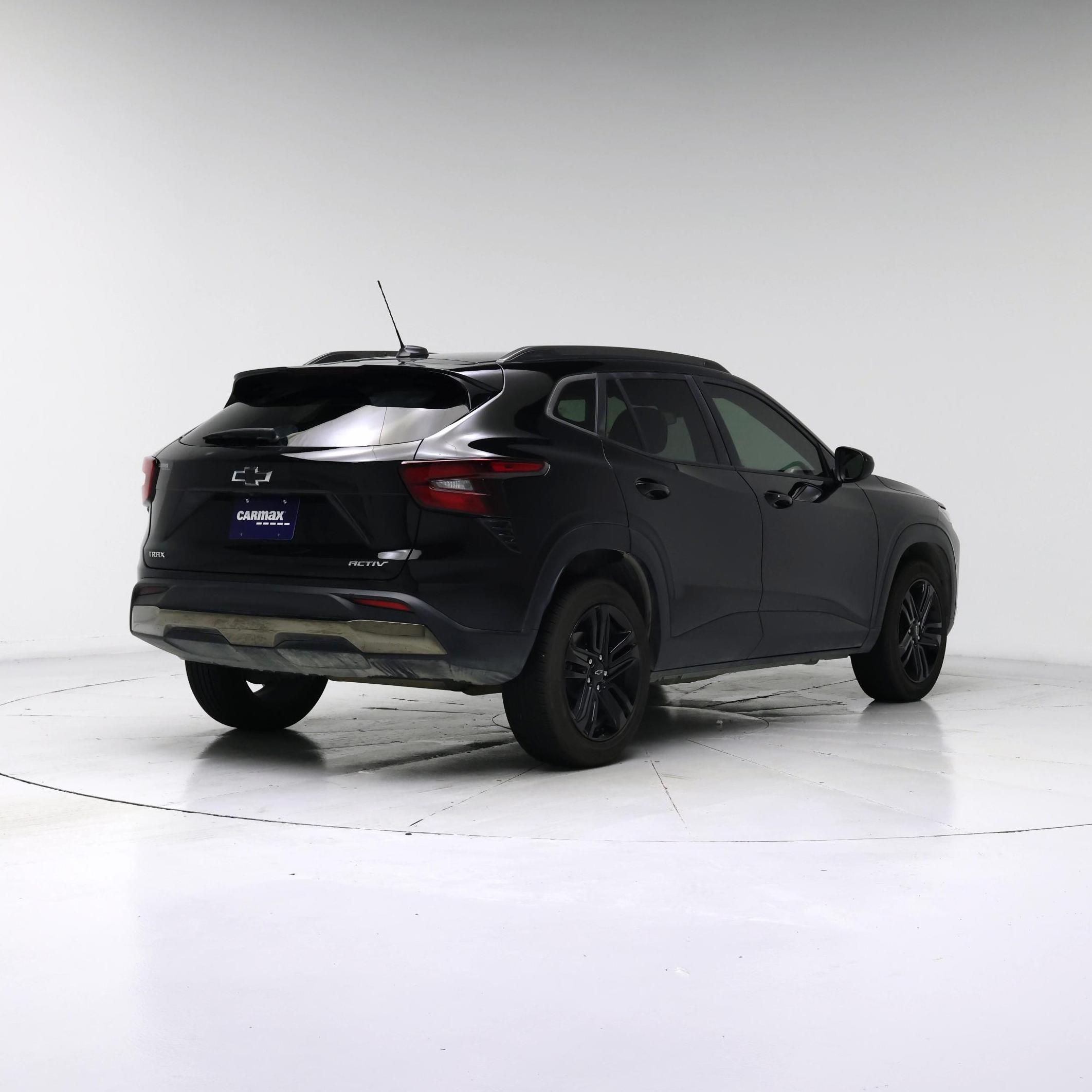 Thumbnail: 2024 Chevrolet Trax - 8