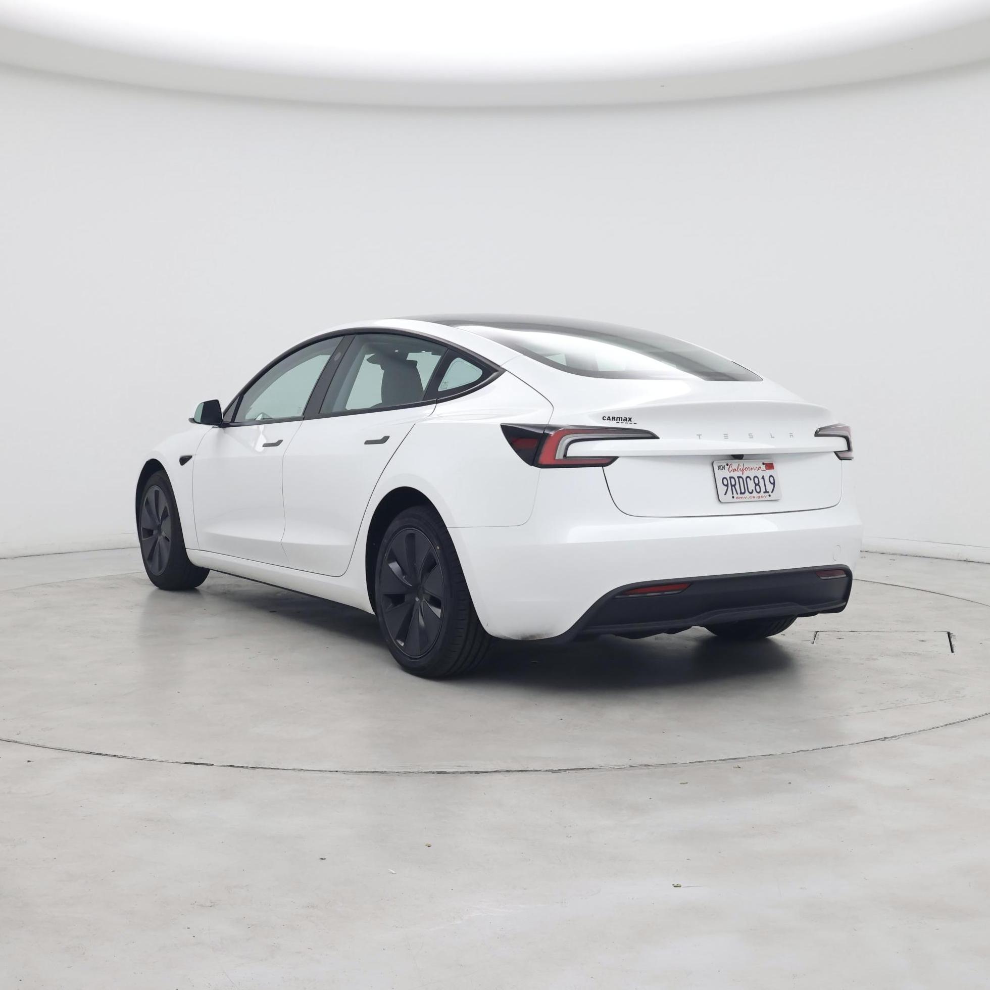 Thumbnail: 2025 Tesla Model 3 - 2