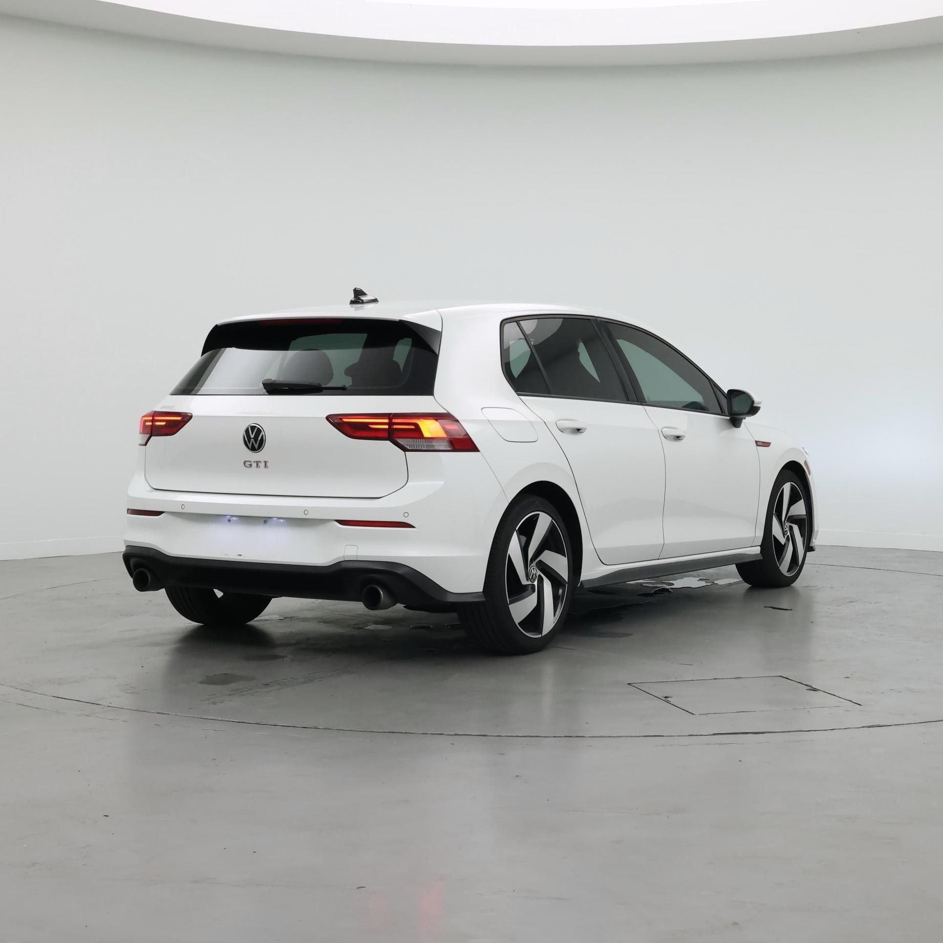 Thumbnail: 2023 Volkswagen Golf - 8
