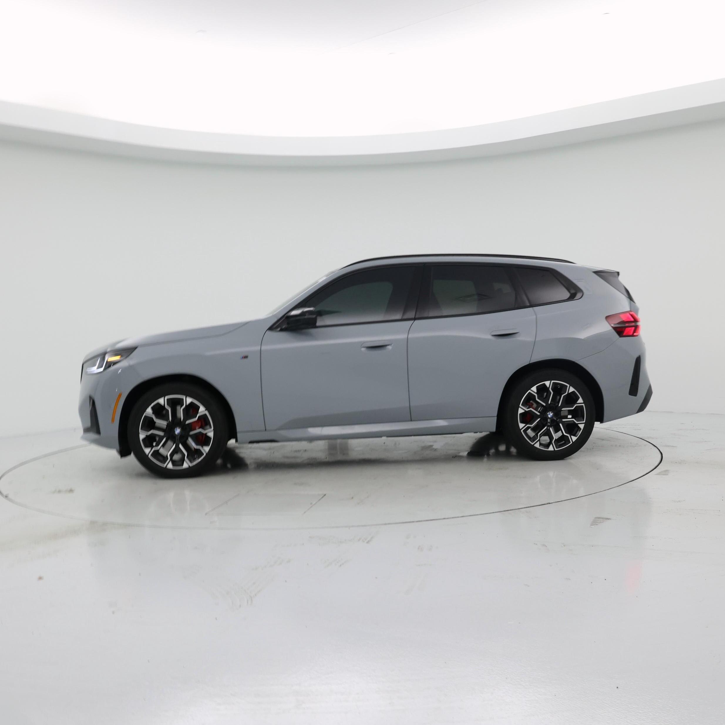 Thumbnail: 2026 BMW X3 - 3