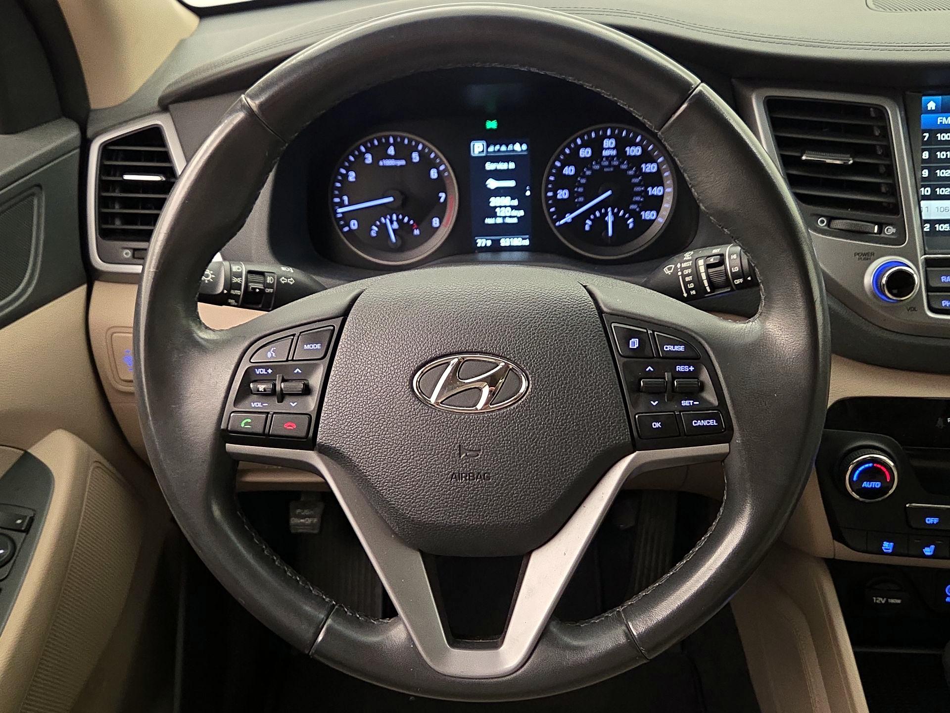Thumbnail: 2017 Hyundai Tucson - 10