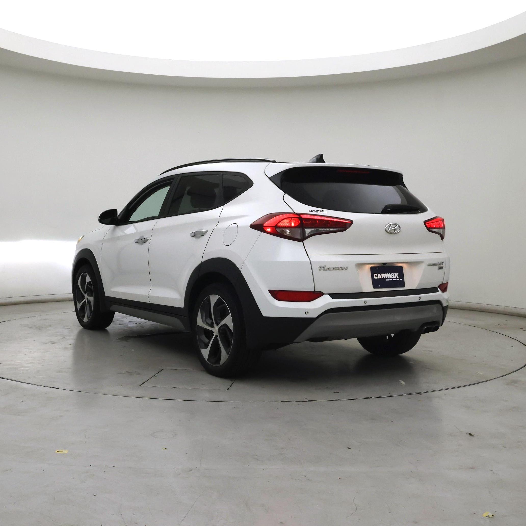 Thumbnail: 2017 Hyundai Tucson - 2