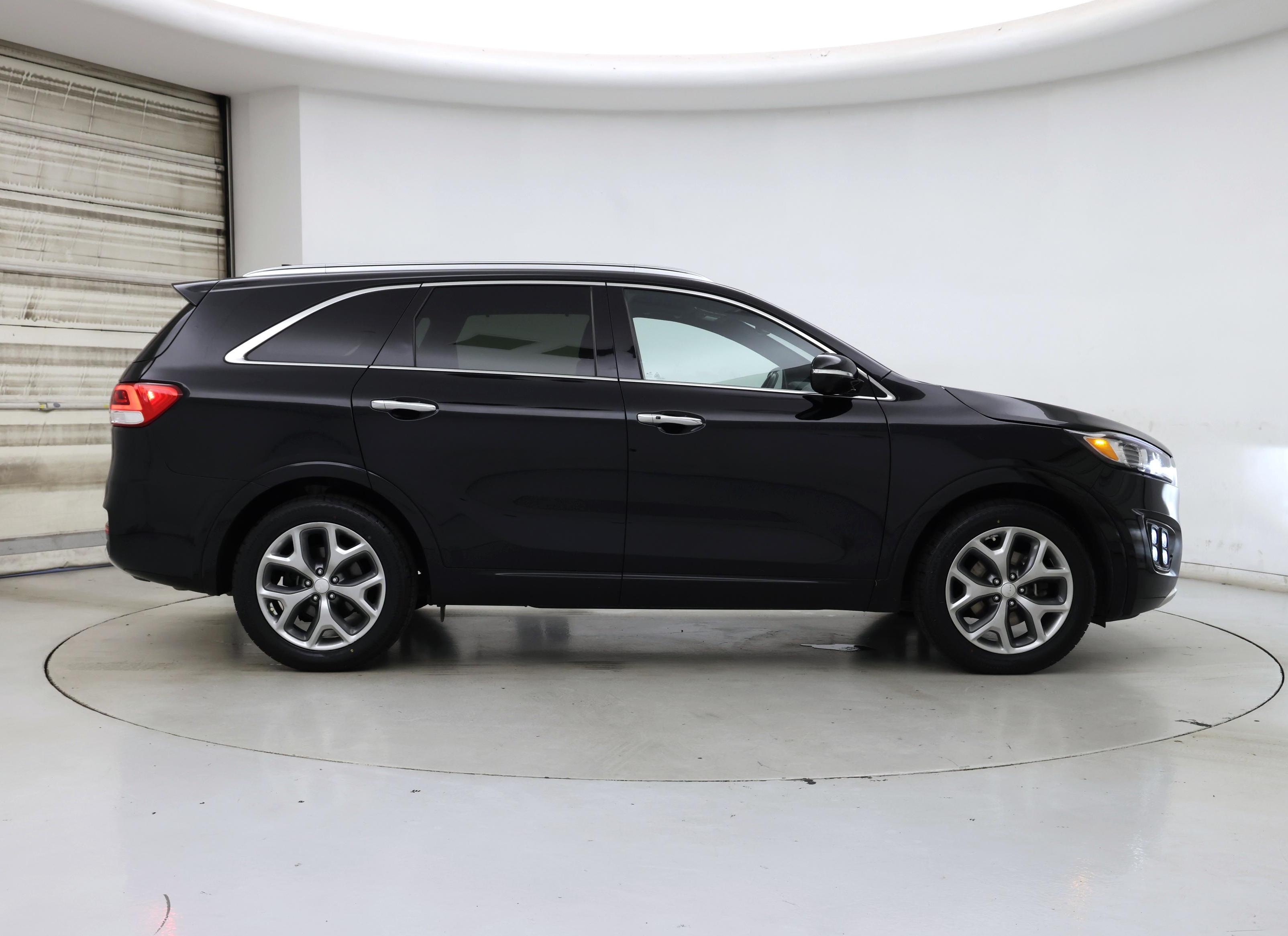 Thumbnail: 2016 Kia Sorento - 7