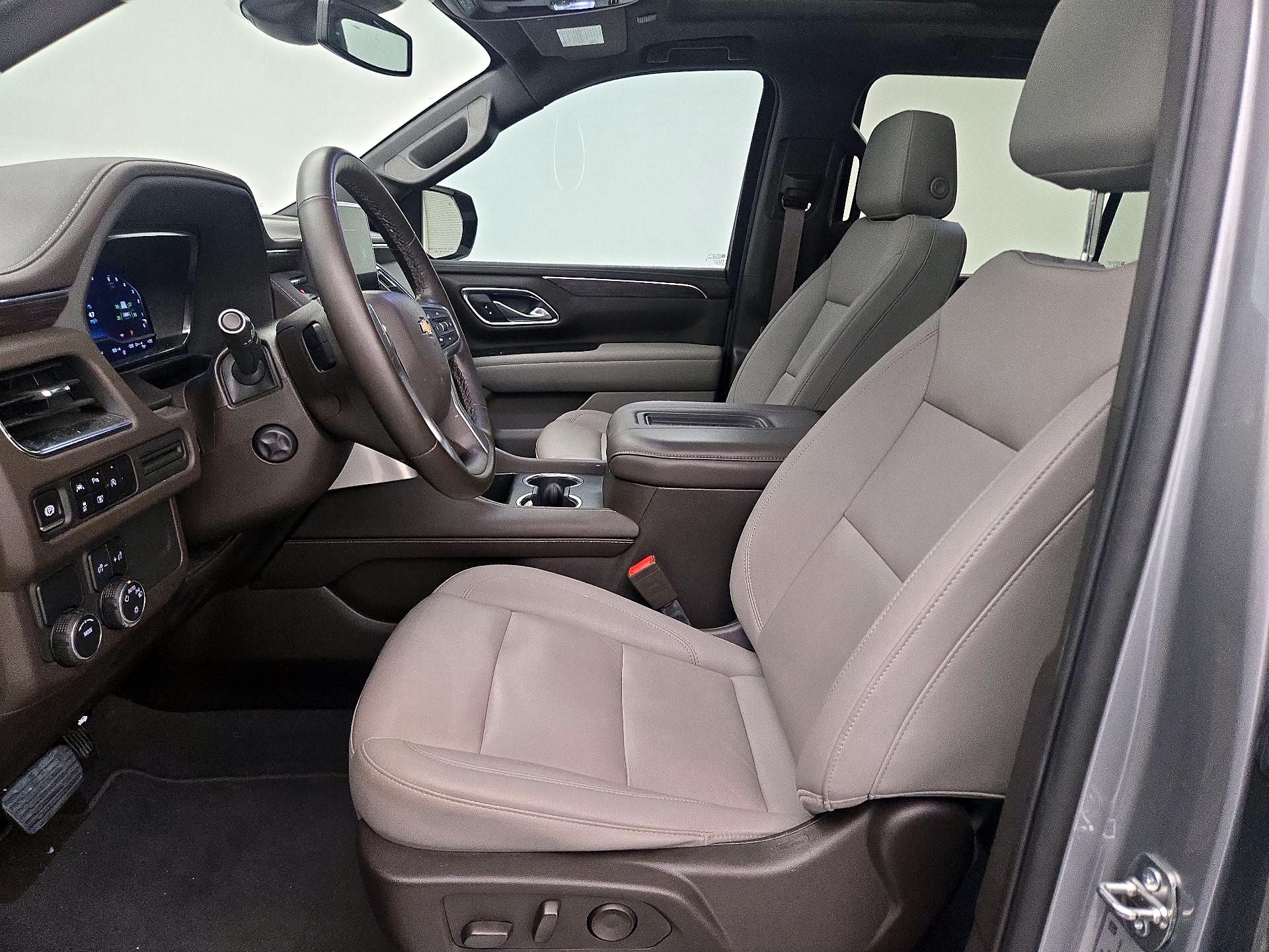 Thumbnail: 2024 Chevrolet Suburban - 11