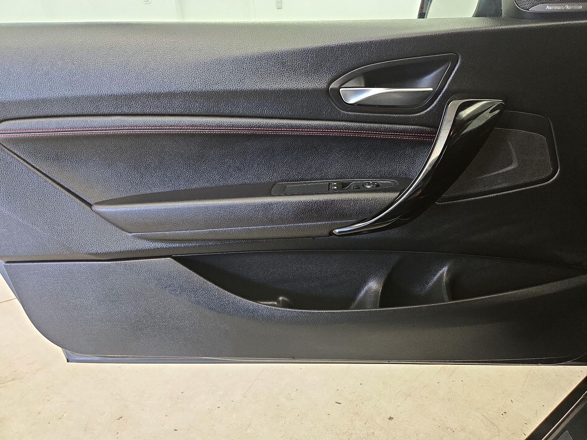 Thumbnail: 2016 BMW 2 Series - 12
