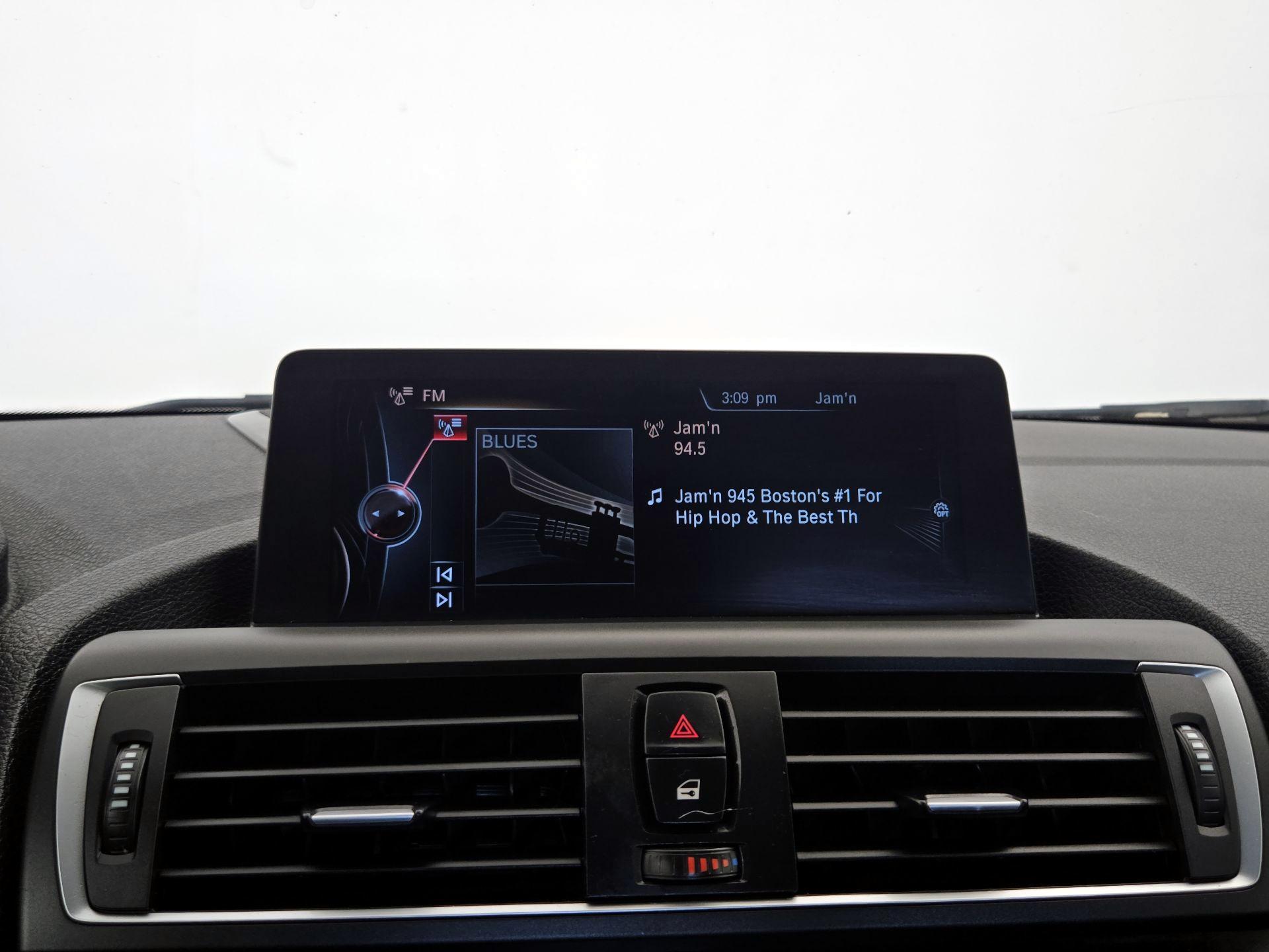 Thumbnail: 2016 BMW 2 Series - 14
