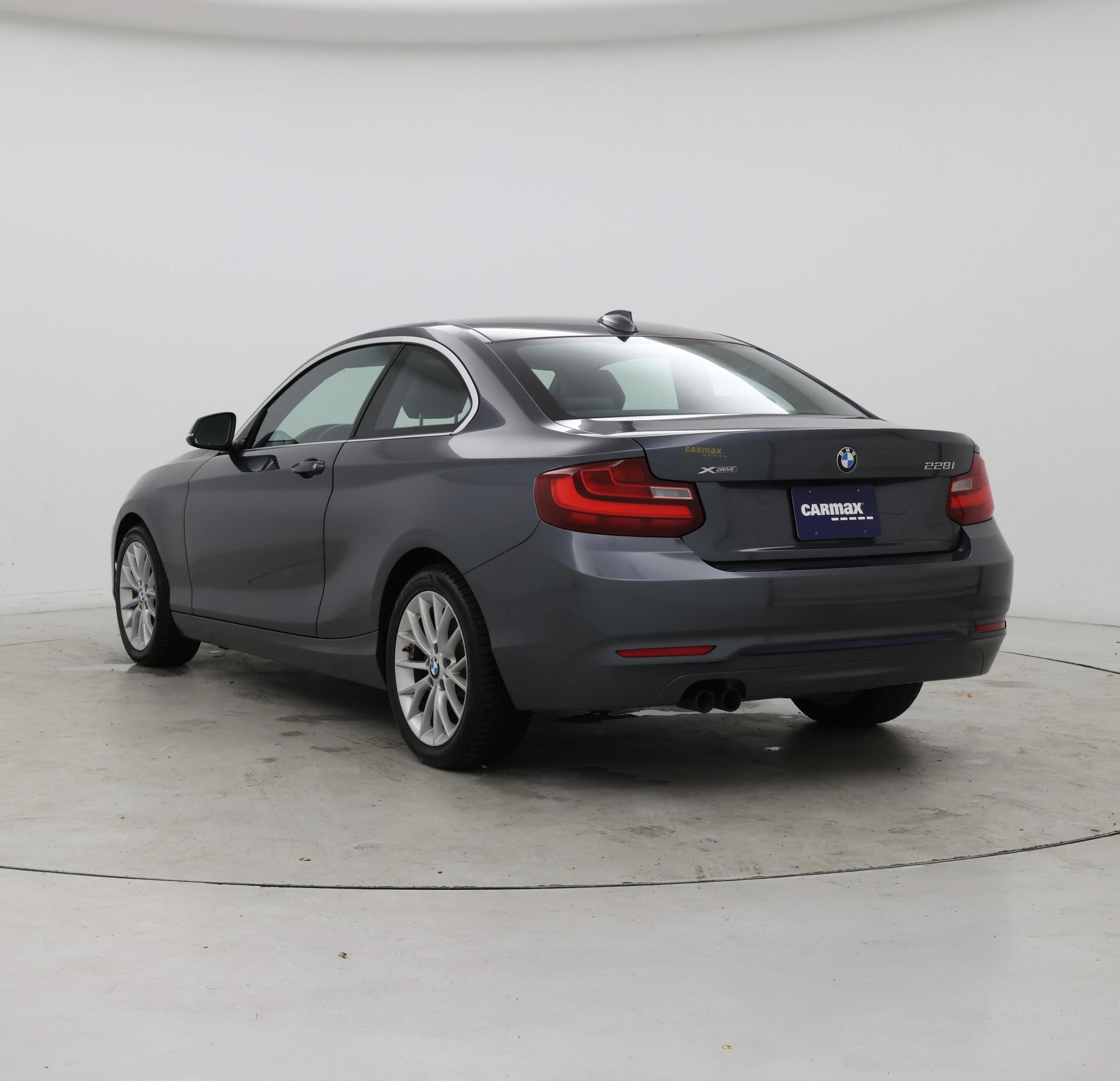 Thumbnail: 2016 BMW 2 Series - 2