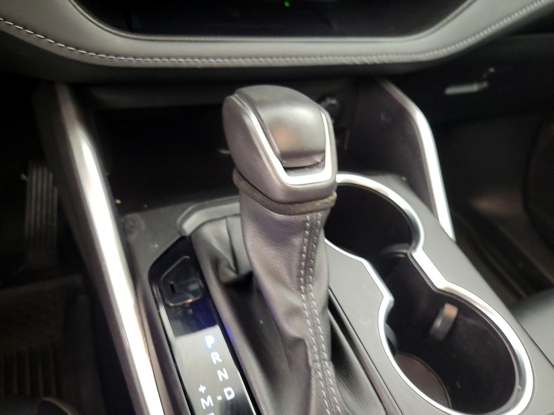 Thumbnail: 2024 Toyota Highlander - 18
