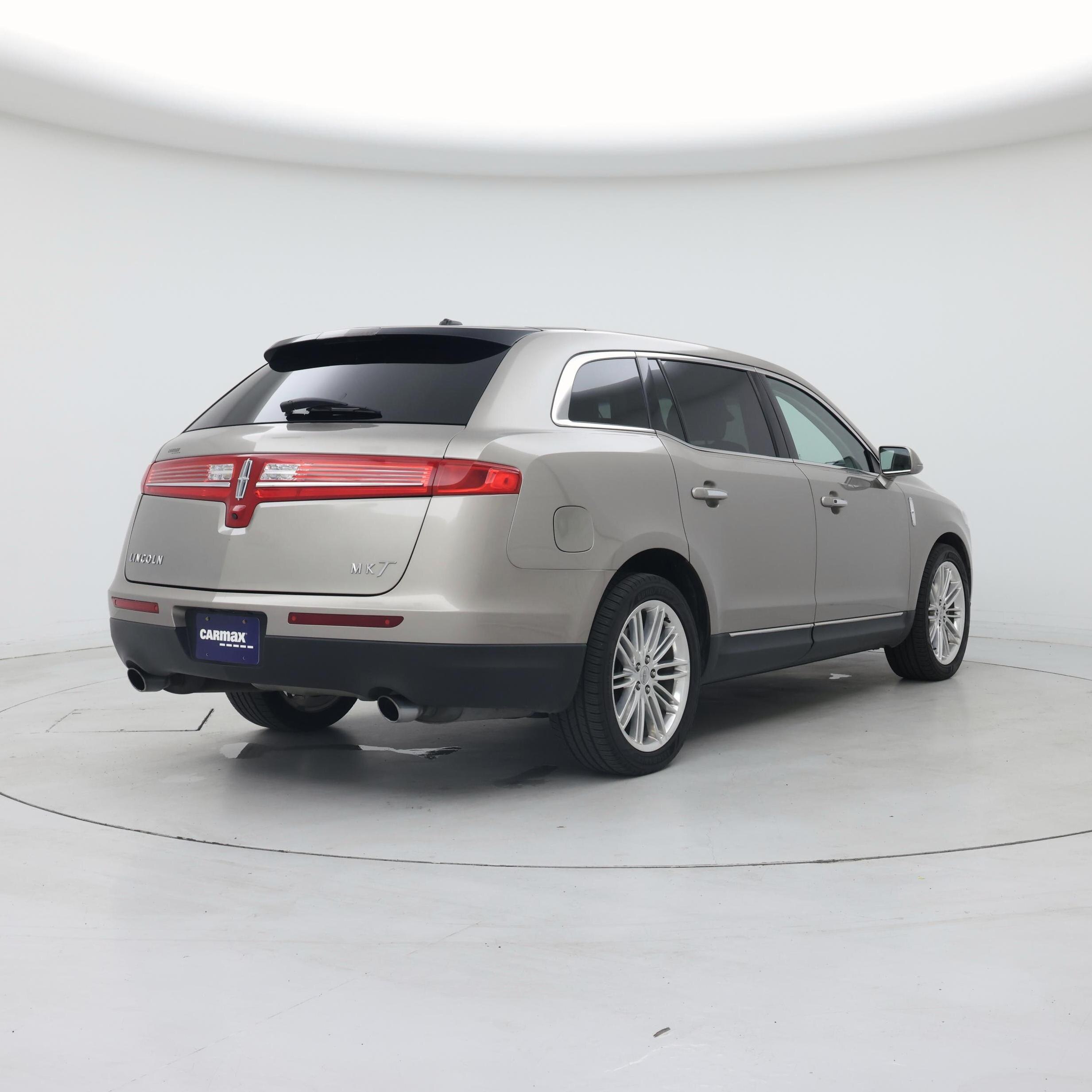 Thumbnail: 2018 Lincoln MKT - 8