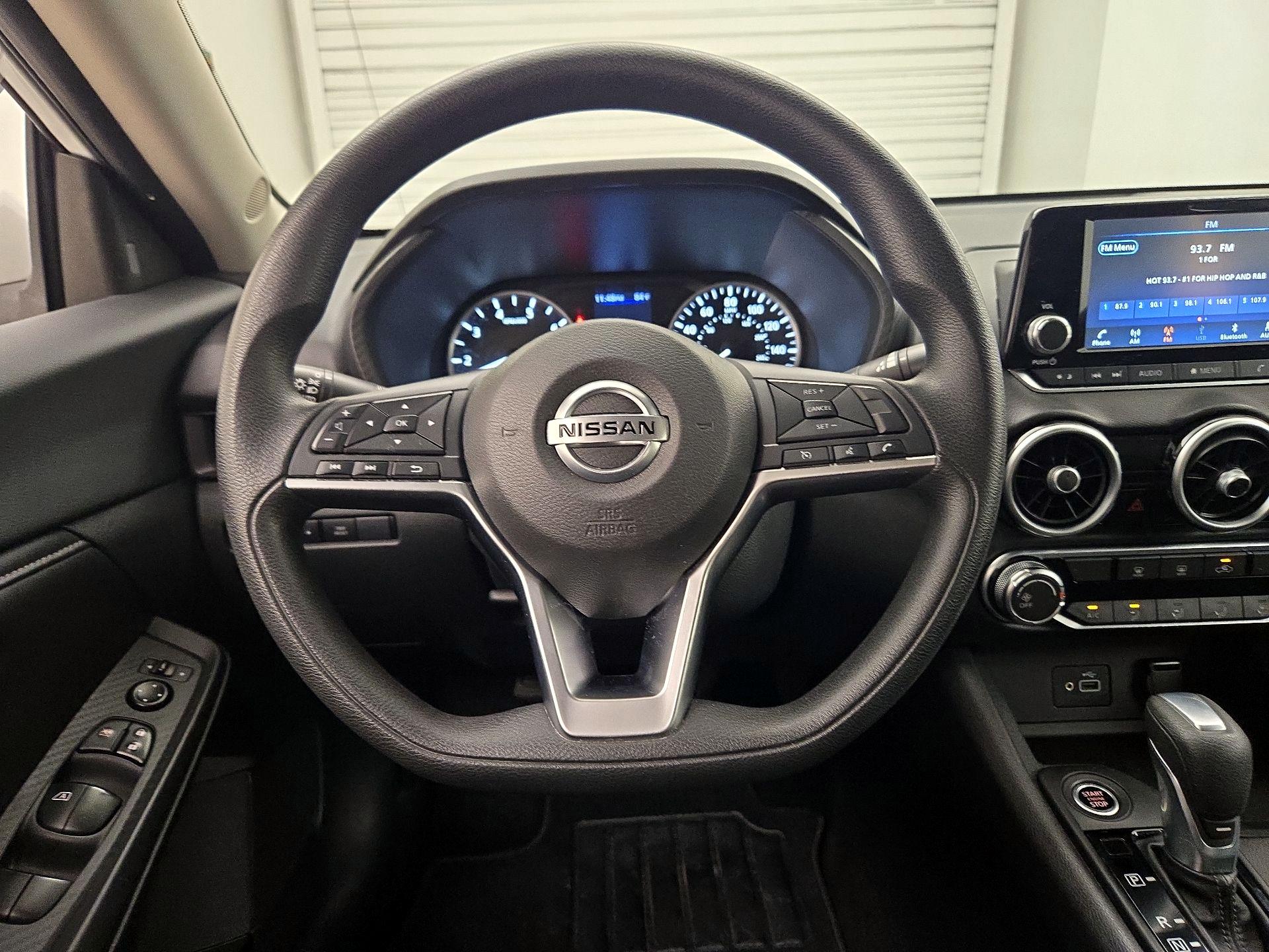 Thumbnail: 2021 Nissan Sentra - 10
