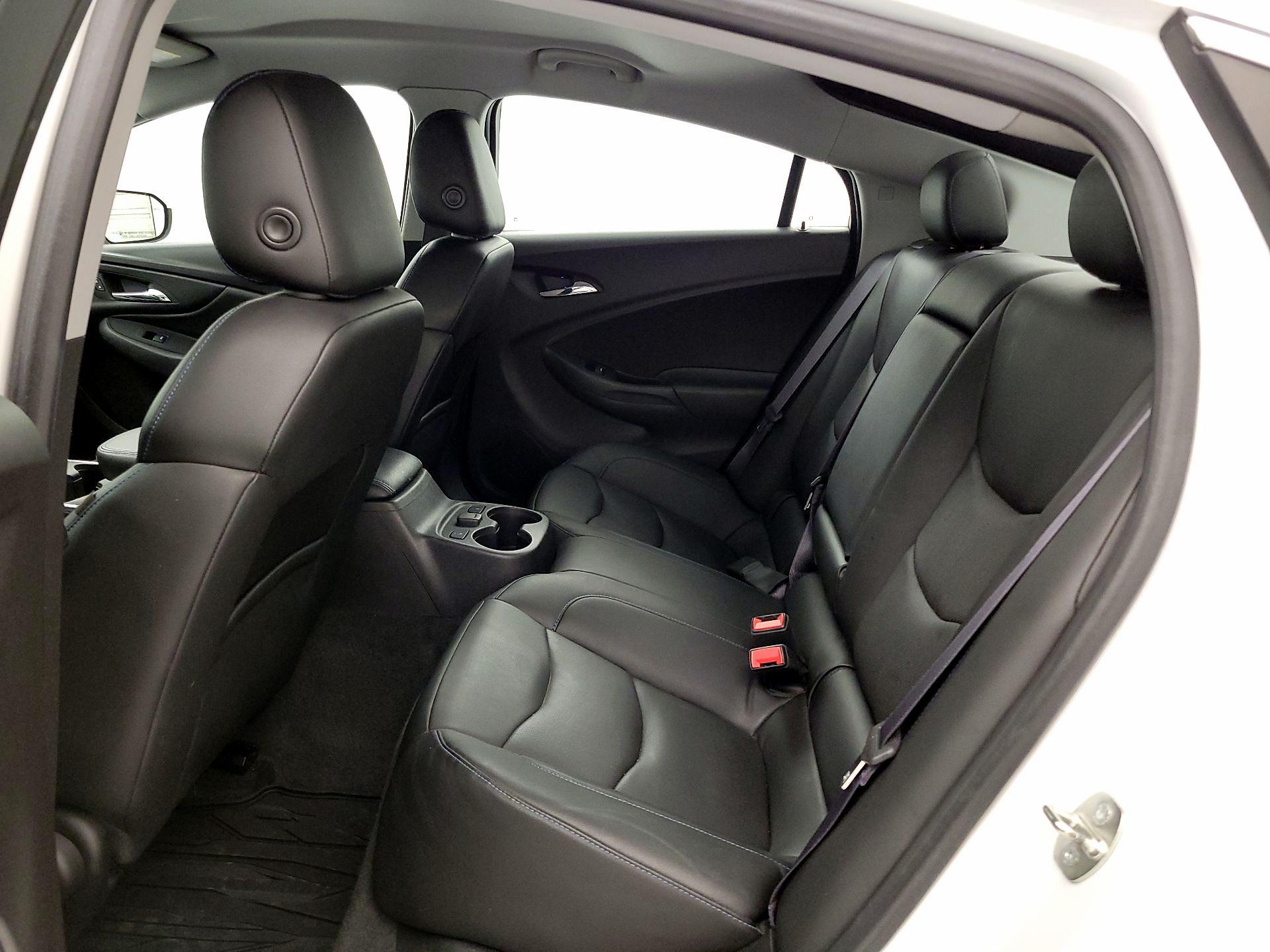 Thumbnail: 2017 Chevrolet Volt - 19