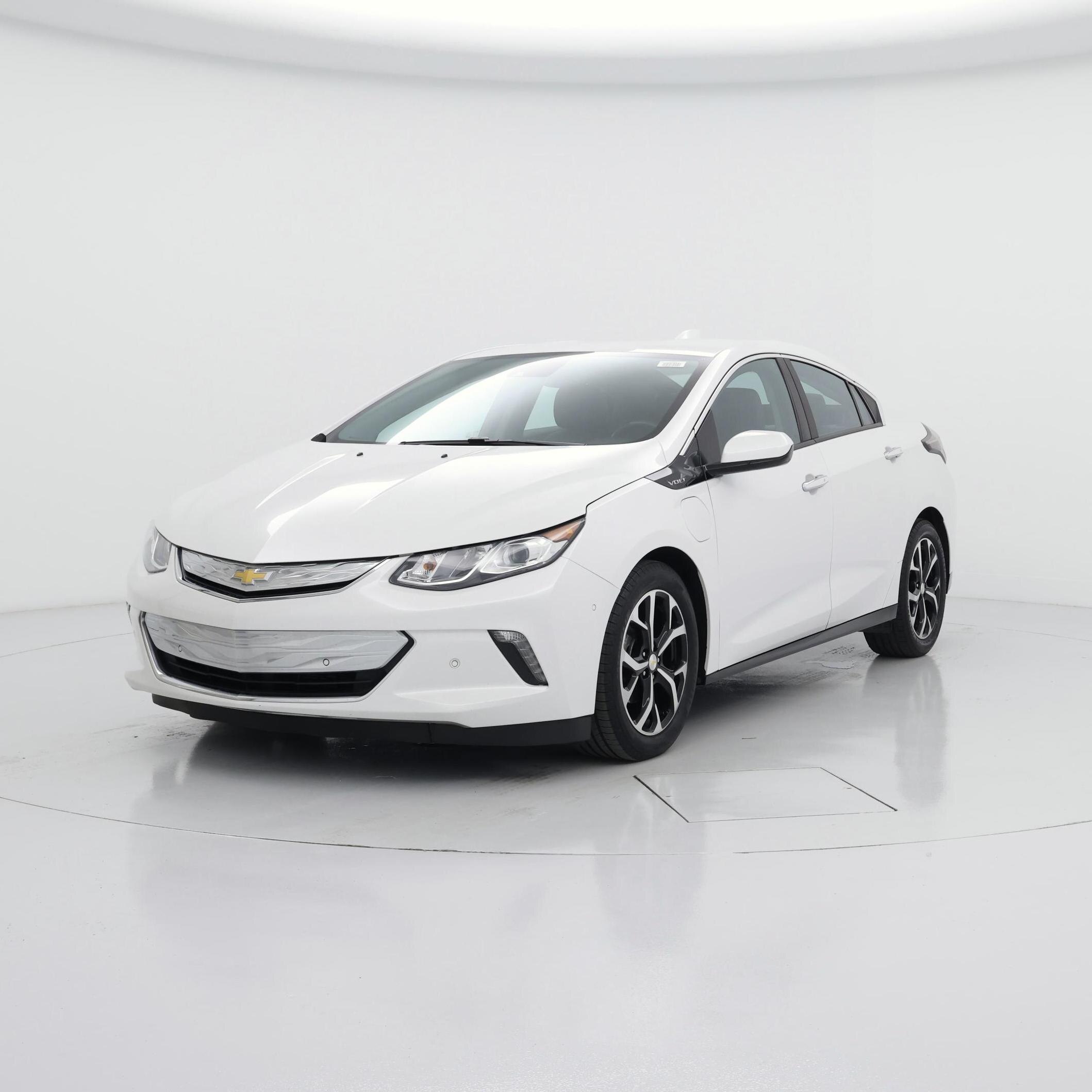 Thumbnail: 2017 Chevrolet Volt - 4