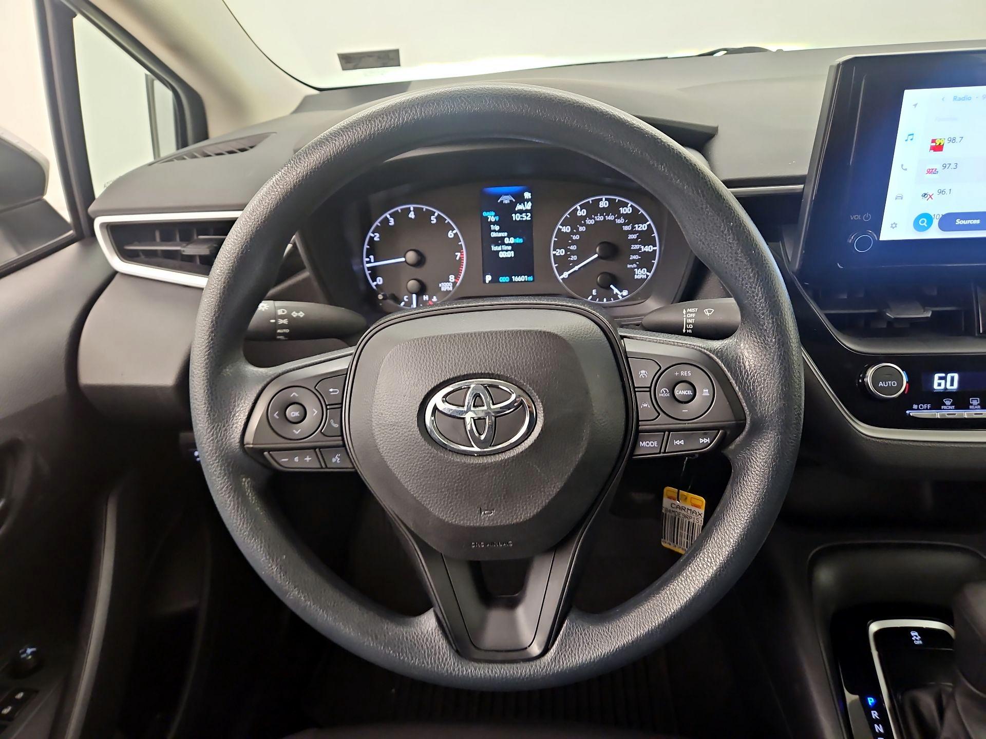 Thumbnail: 2024 Toyota Corolla - 10