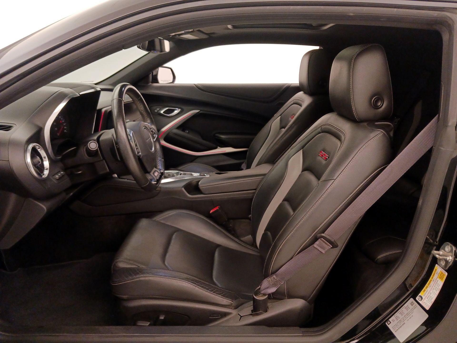Thumbnail: 2016 Chevrolet Camaro - 11