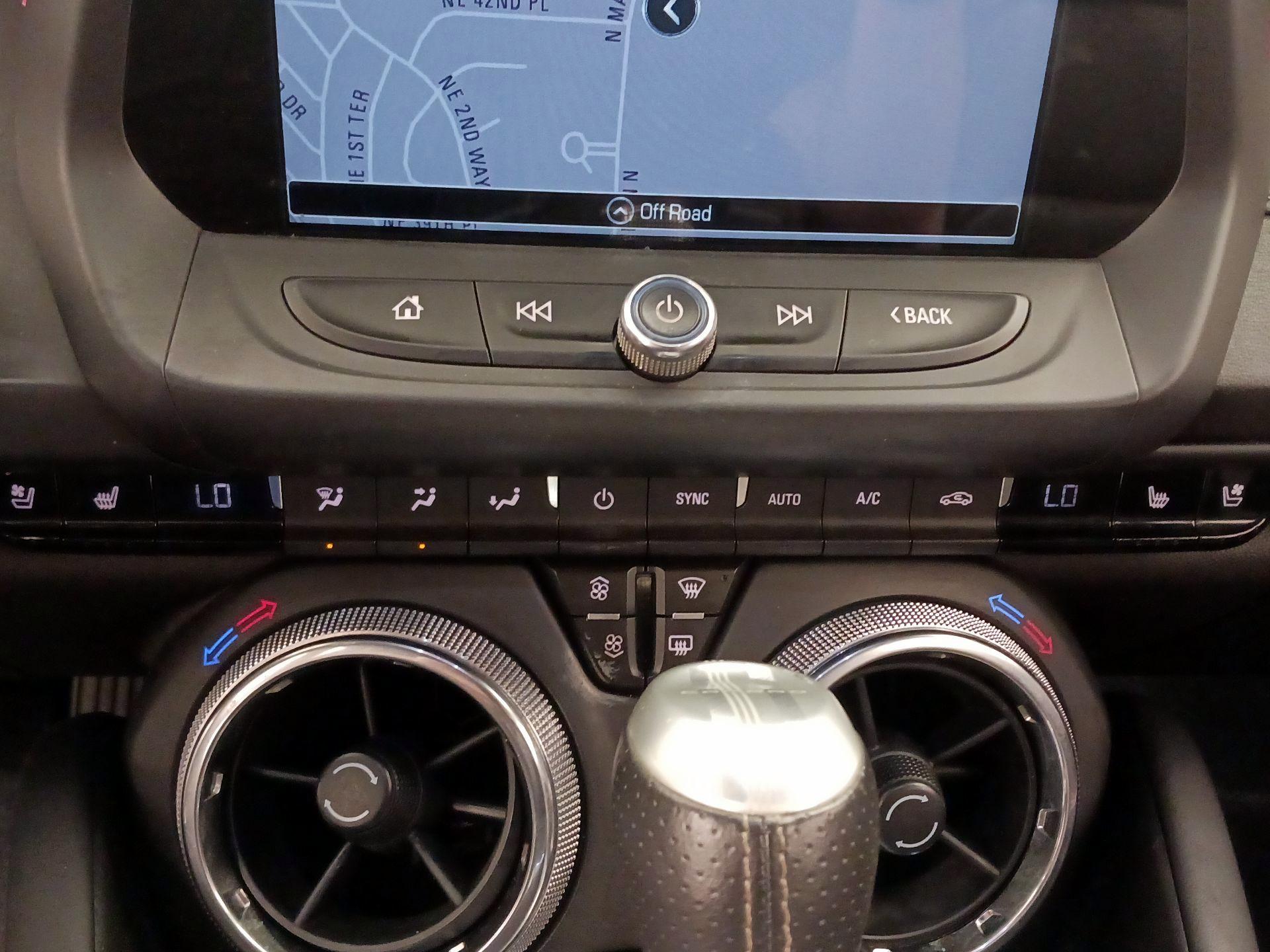 Thumbnail: 2016 Chevrolet Camaro - 17