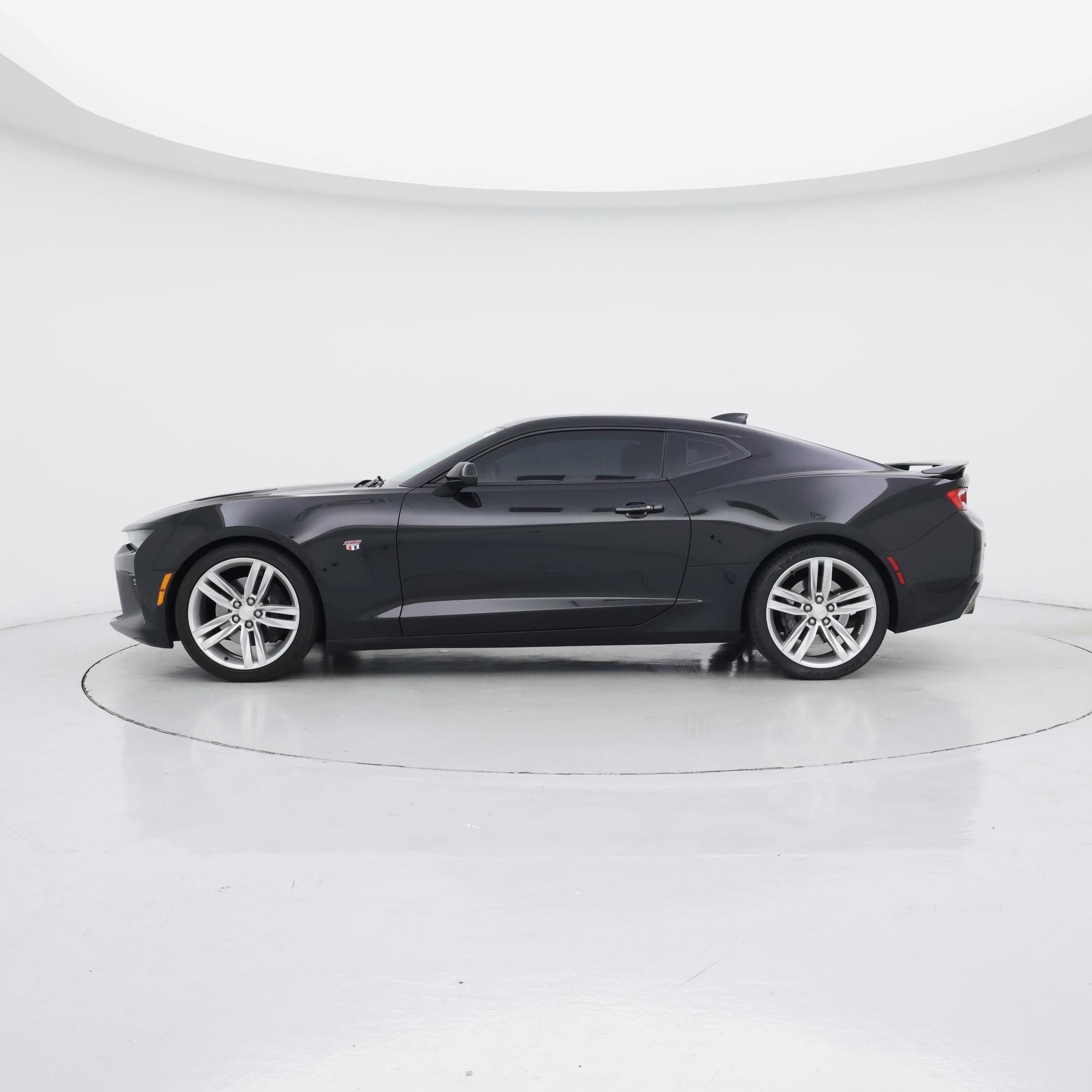 Thumbnail: 2016 Chevrolet Camaro - 3