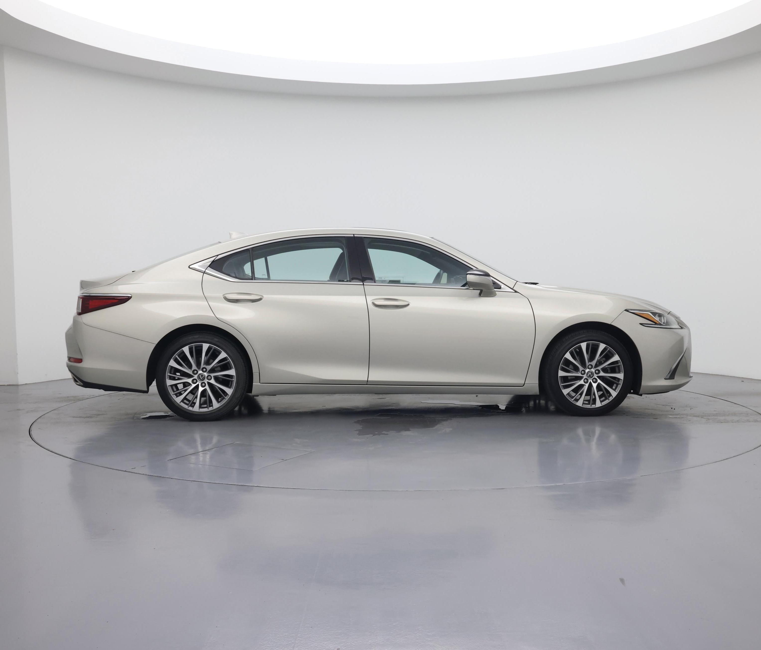 Thumbnail: 2019 Lexus ES - 7