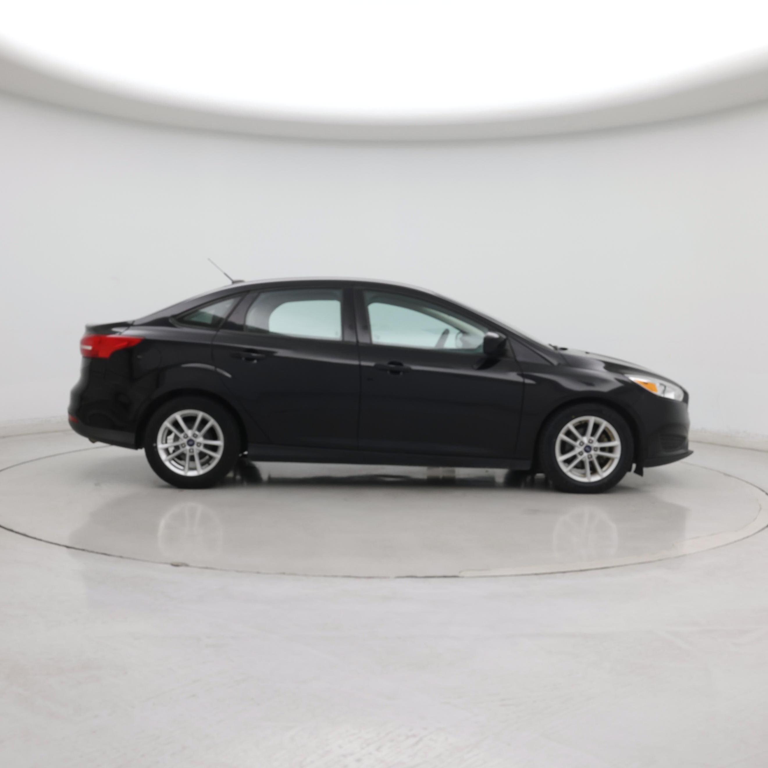 Thumbnail: 2018 Ford Focus - 7