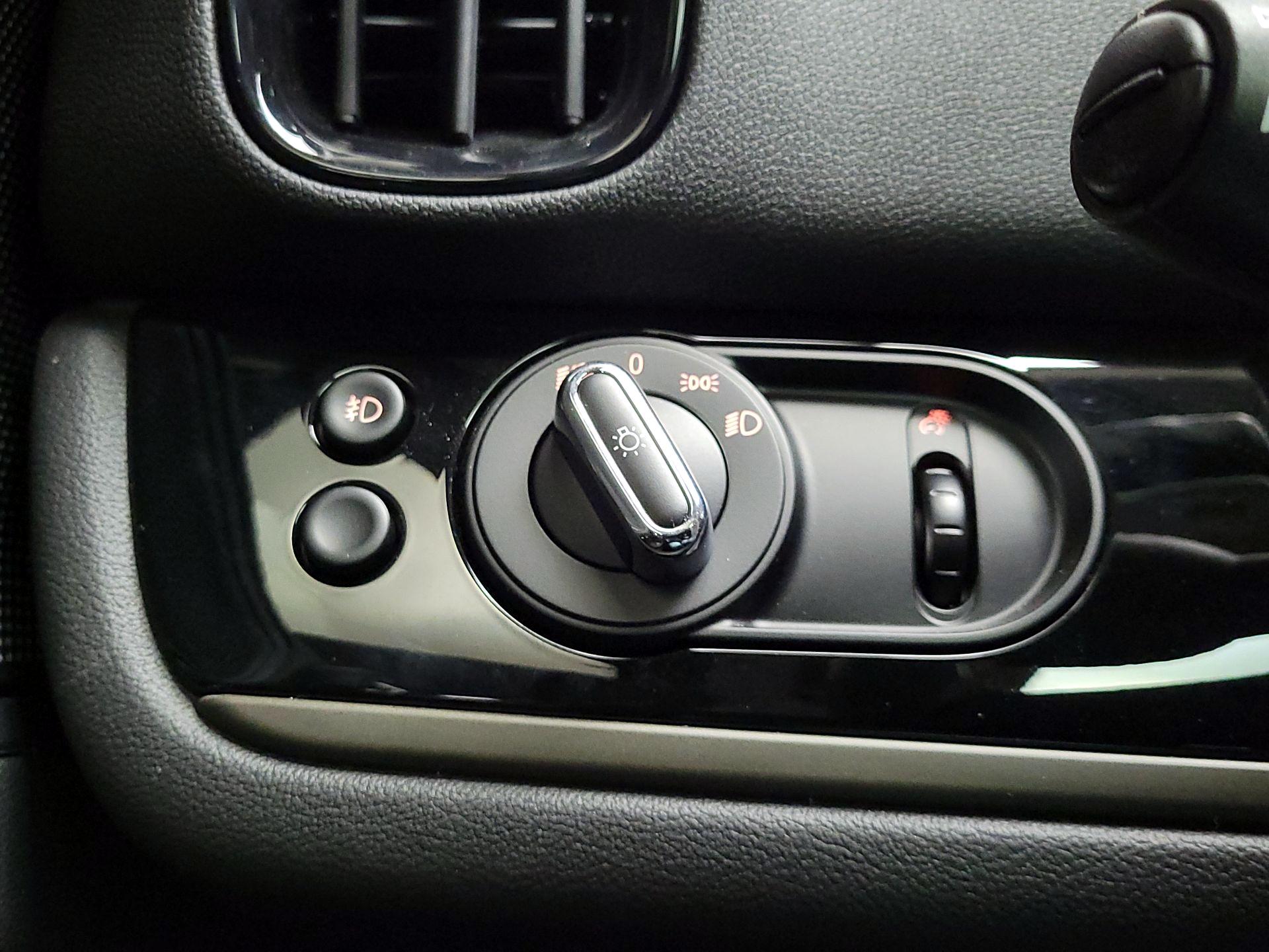 Thumbnail: 2019 MINI Cooper Countryman - 13