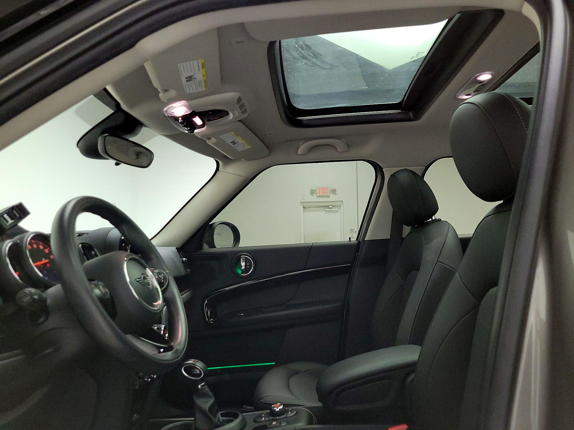 Thumbnail: 2019 MINI Cooper Countryman - 19