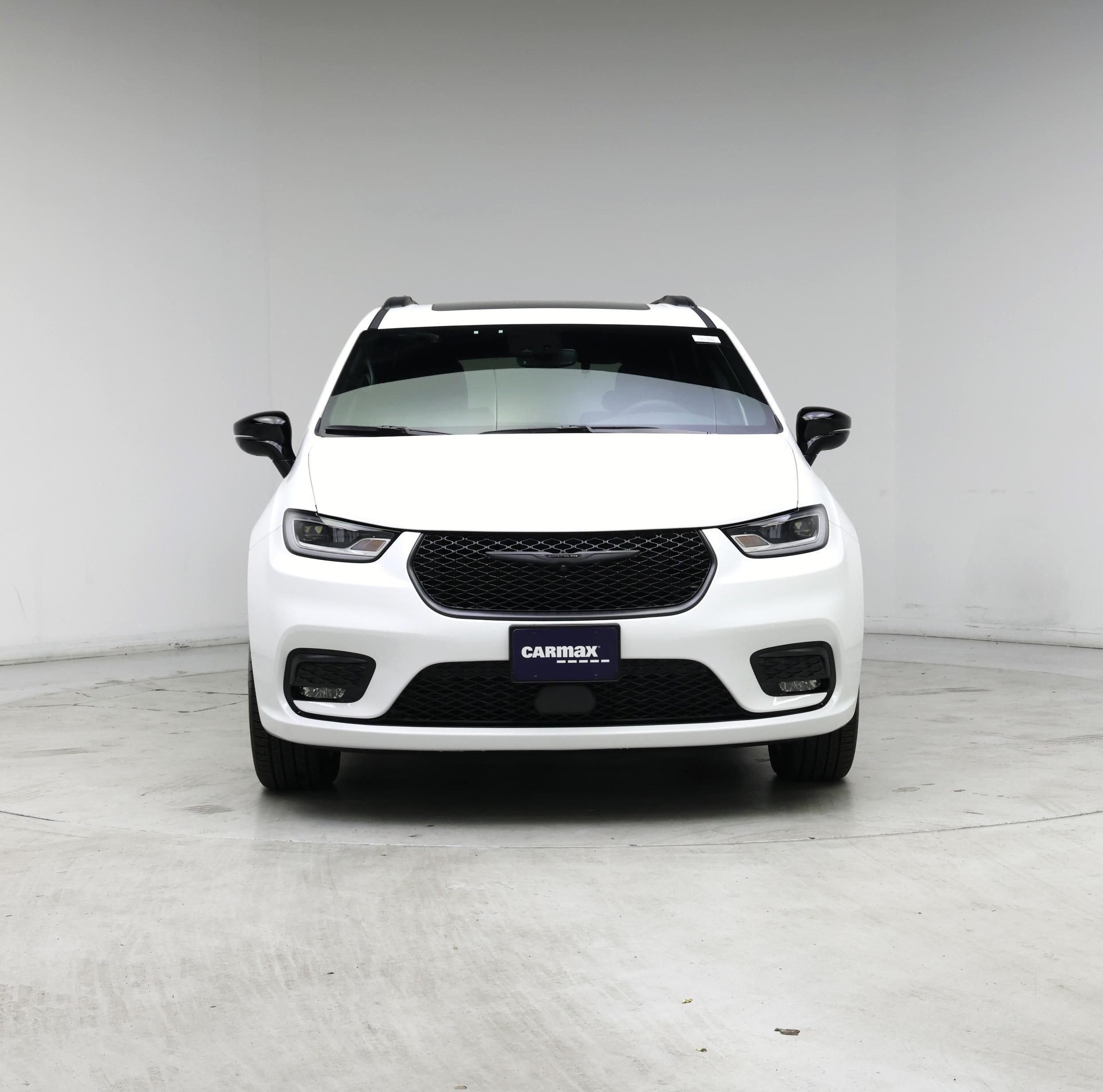Thumbnail: 2026 Chrysler Pacifica - 5