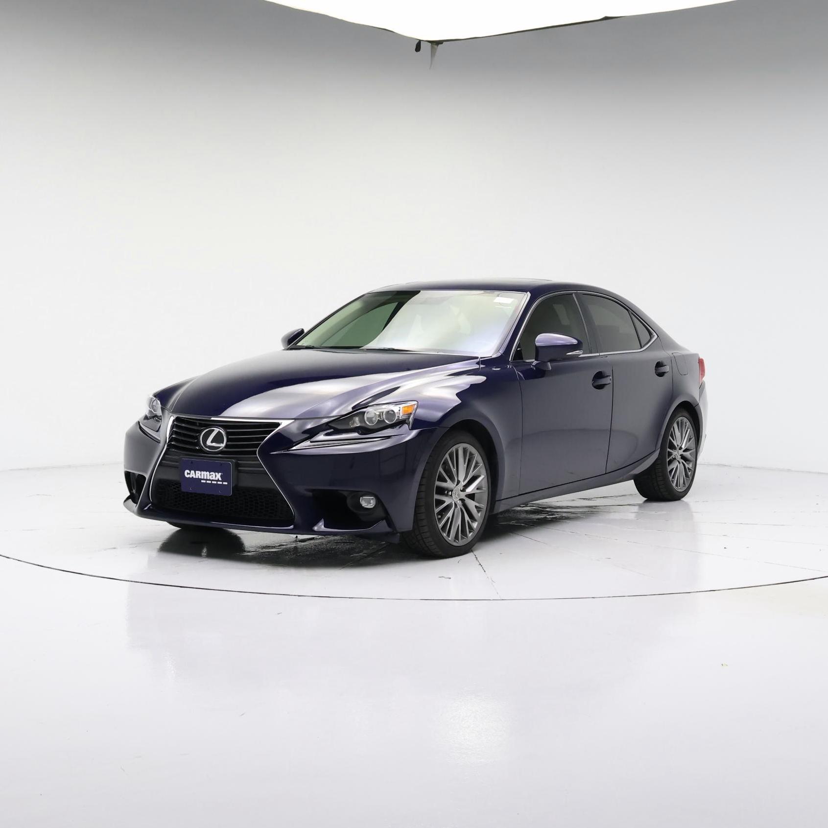 Thumbnail: 2015 Lexus IS - 4