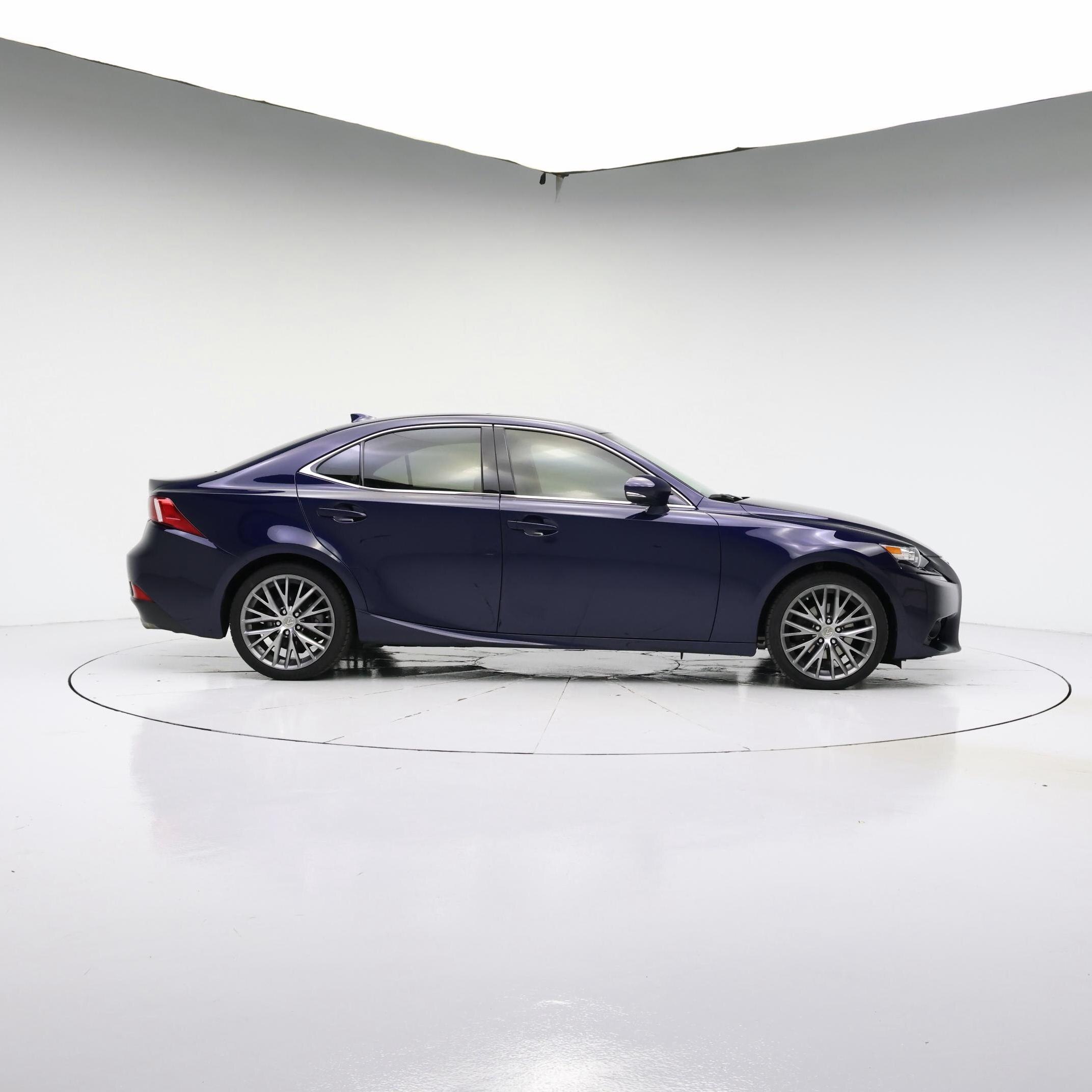 Thumbnail: 2015 Lexus IS - 7
