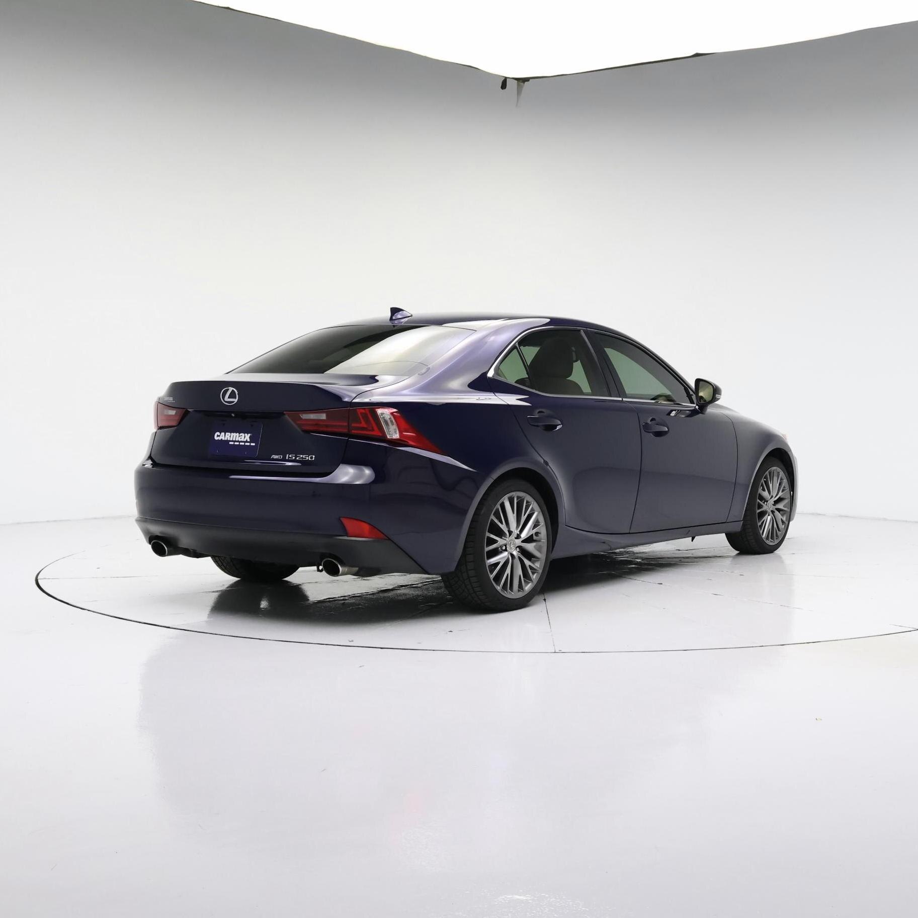 Thumbnail: 2015 Lexus IS - 8