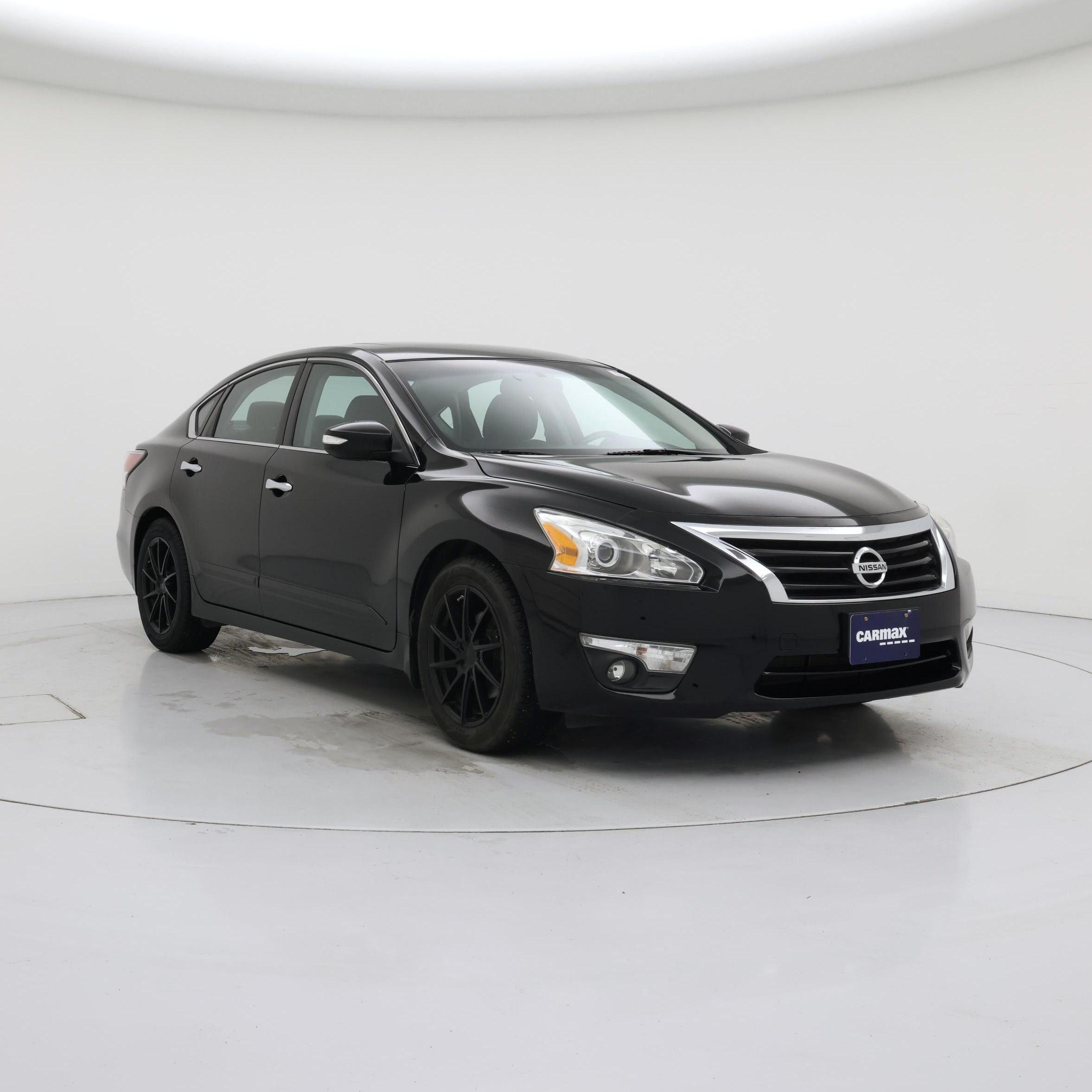 Black 2015 Nissan Altima Sedan Front-Wheel Drive Automatic