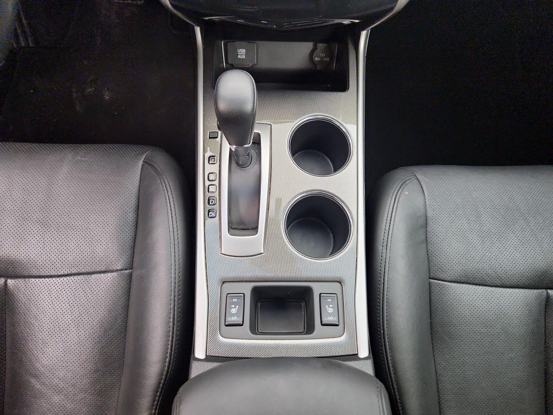 Thumbnail: 2015 Nissan Altima - 18