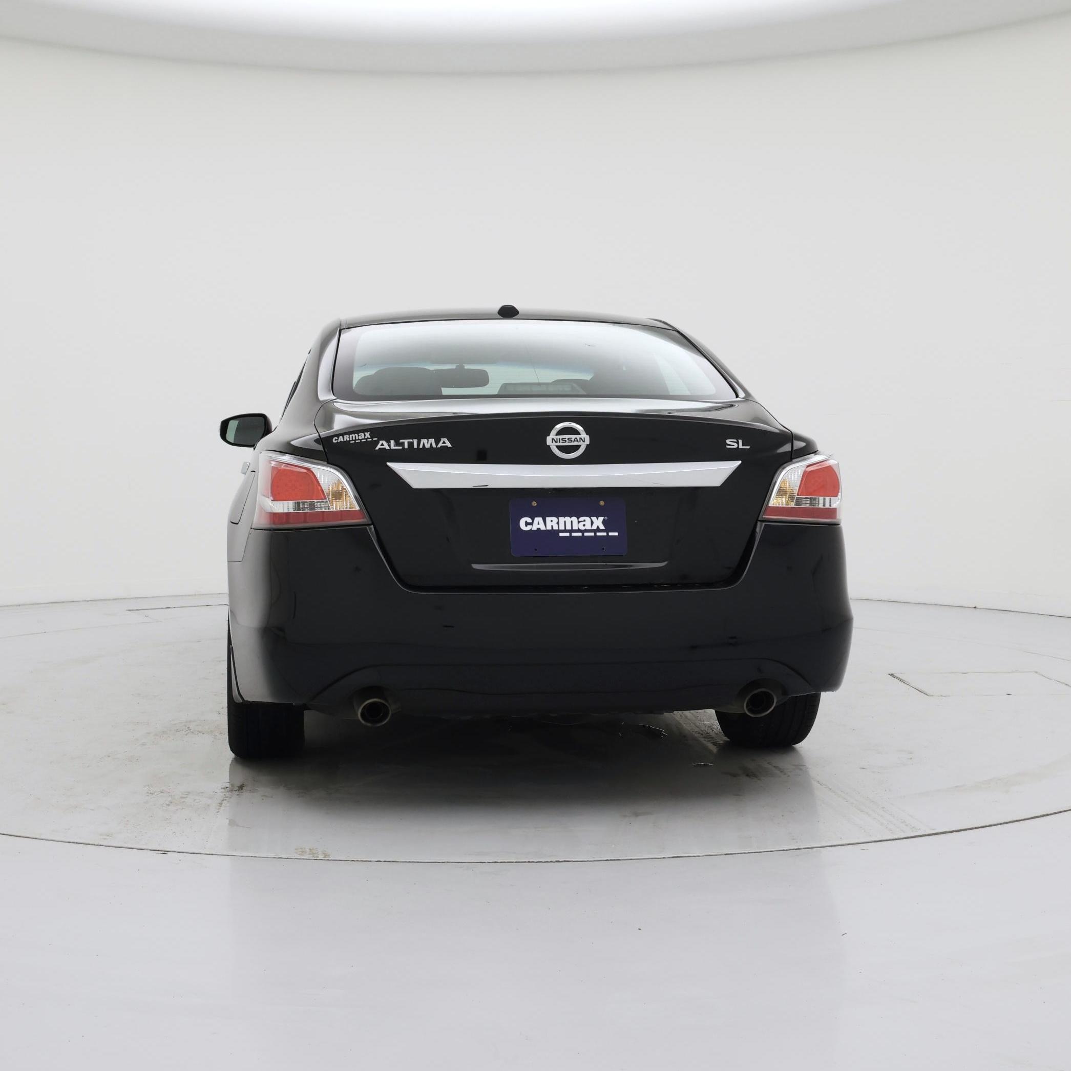 Thumbnail: 2015 Nissan Altima - 6