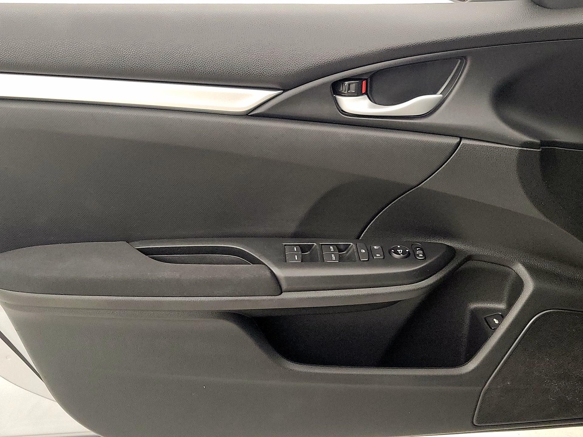 Thumbnail: 2019 Honda Civic - 12
