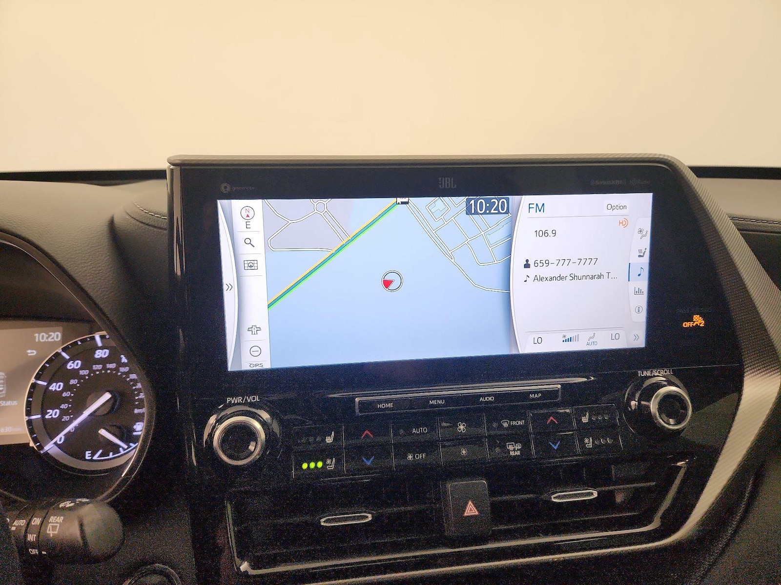 2022 Toyota Highlander Platinum - Photo 15