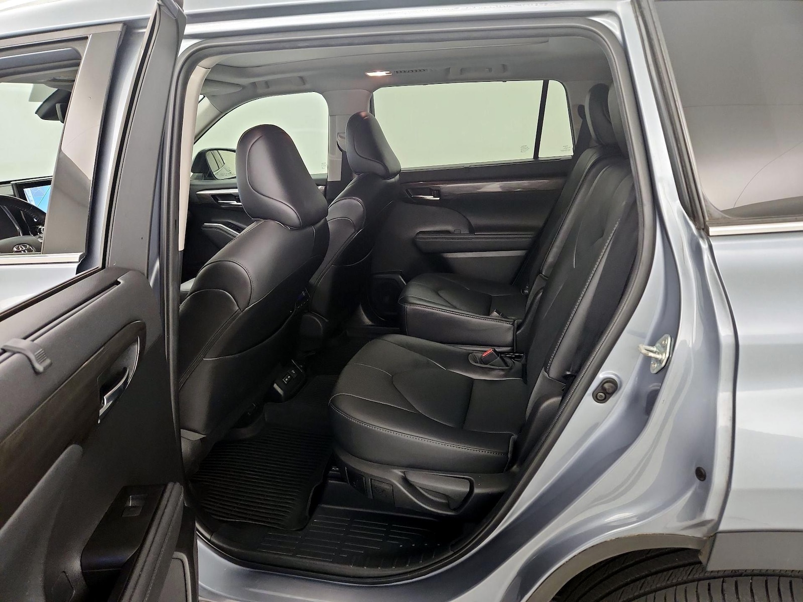 2022 Toyota Highlander Platinum - Photo 22