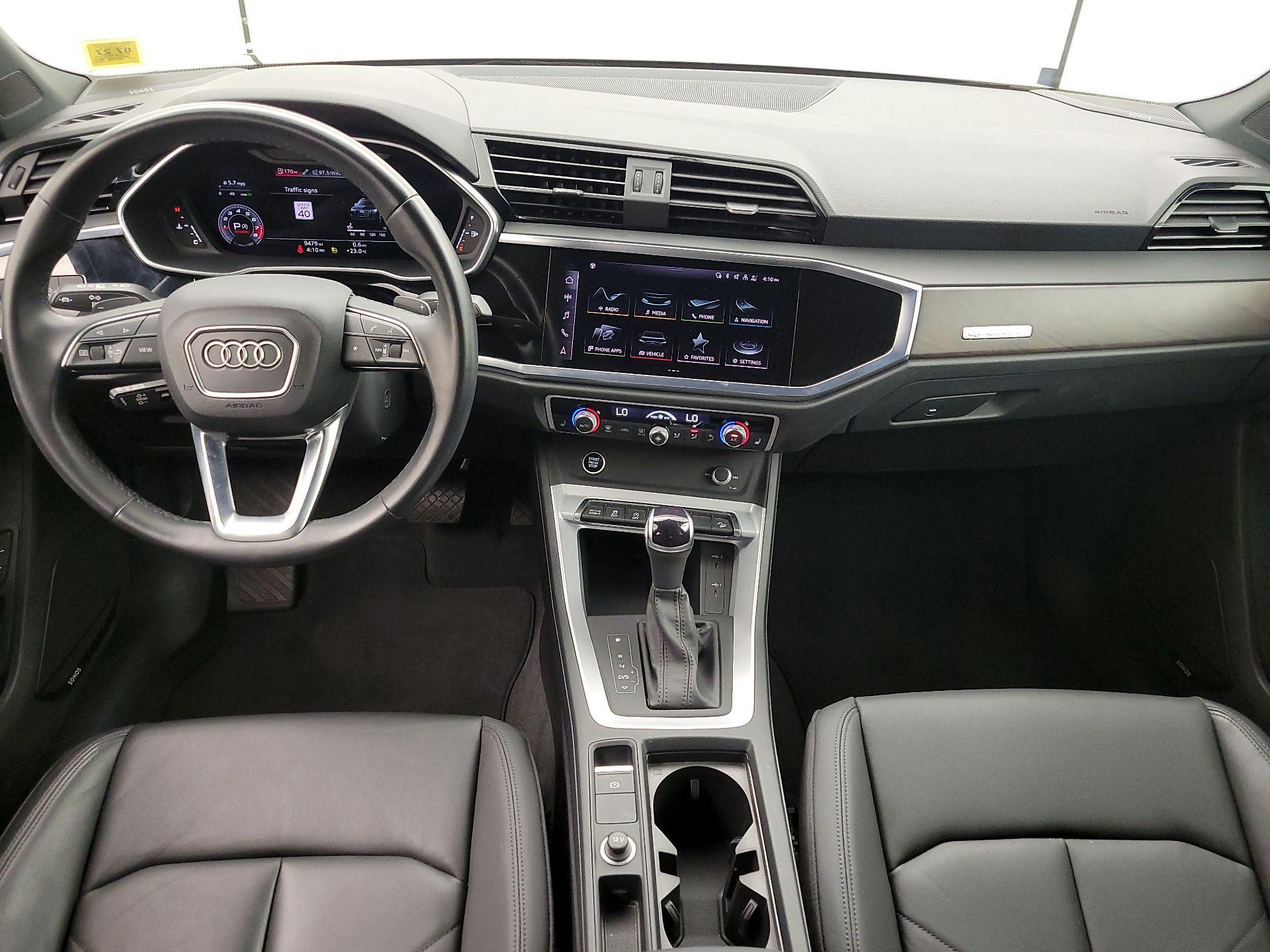 Thumbnail: 2022 Audi Q3 - 9