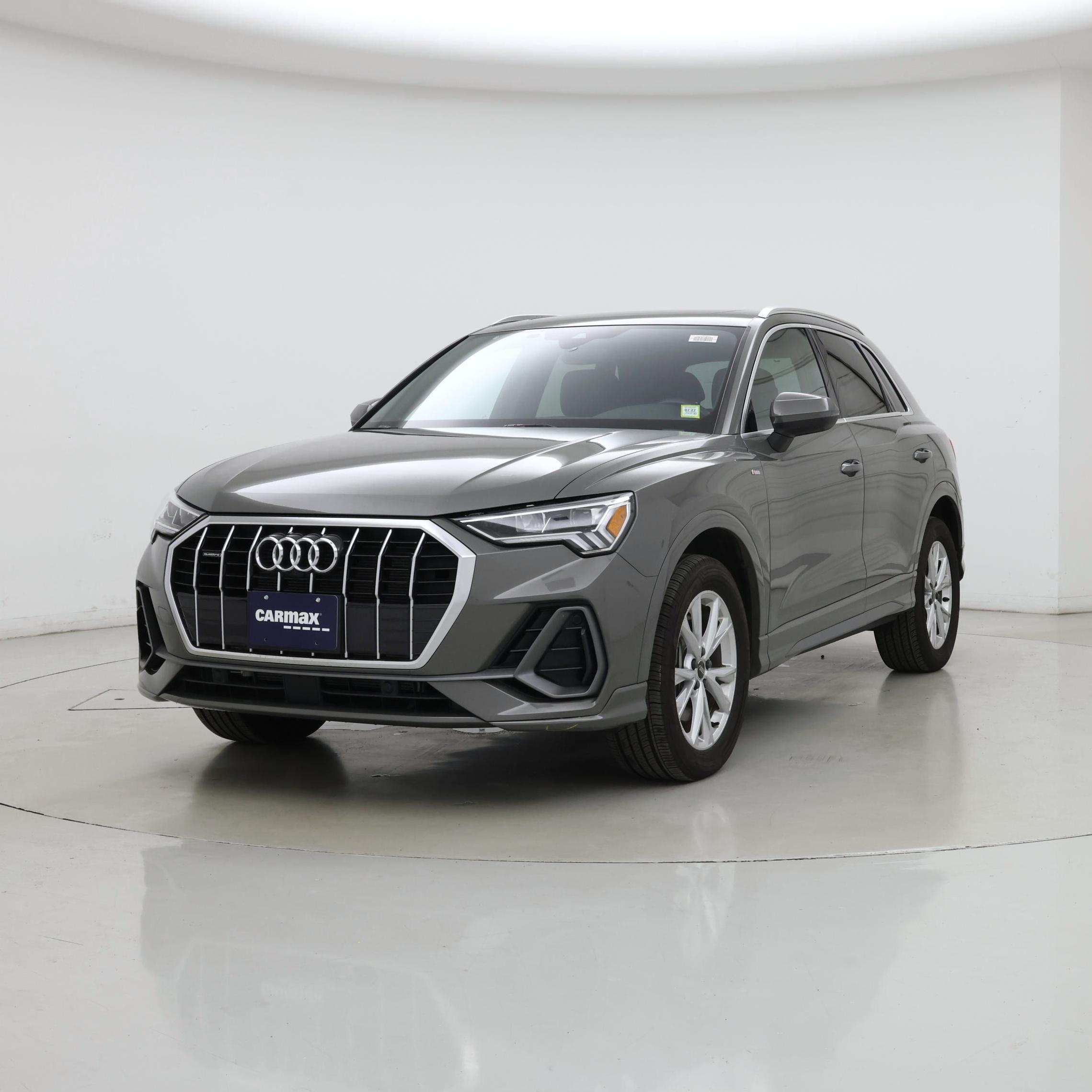 Thumbnail: 2022 Audi Q3 - 4