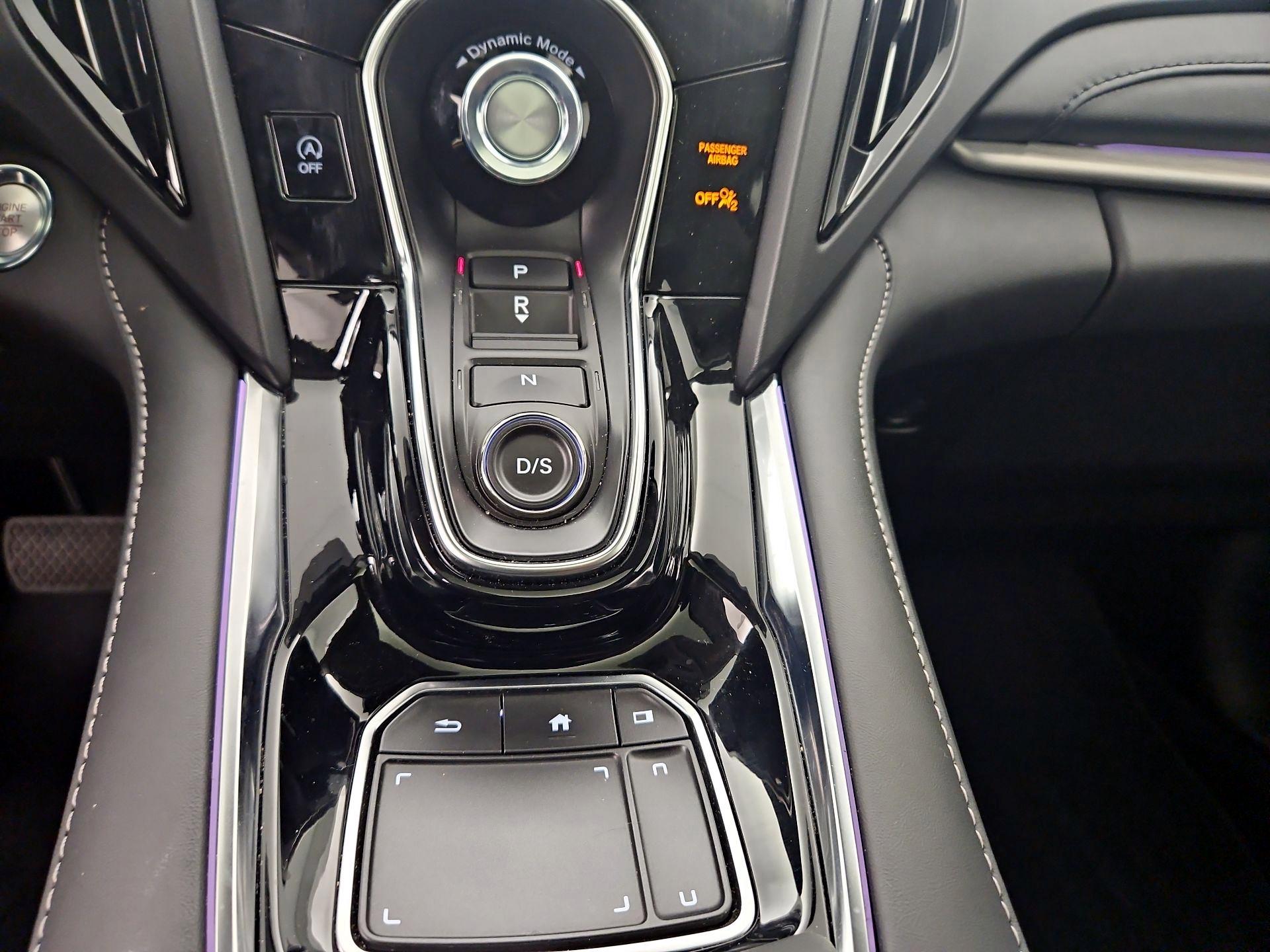 Thumbnail: 2024 Acura RDX - 17
