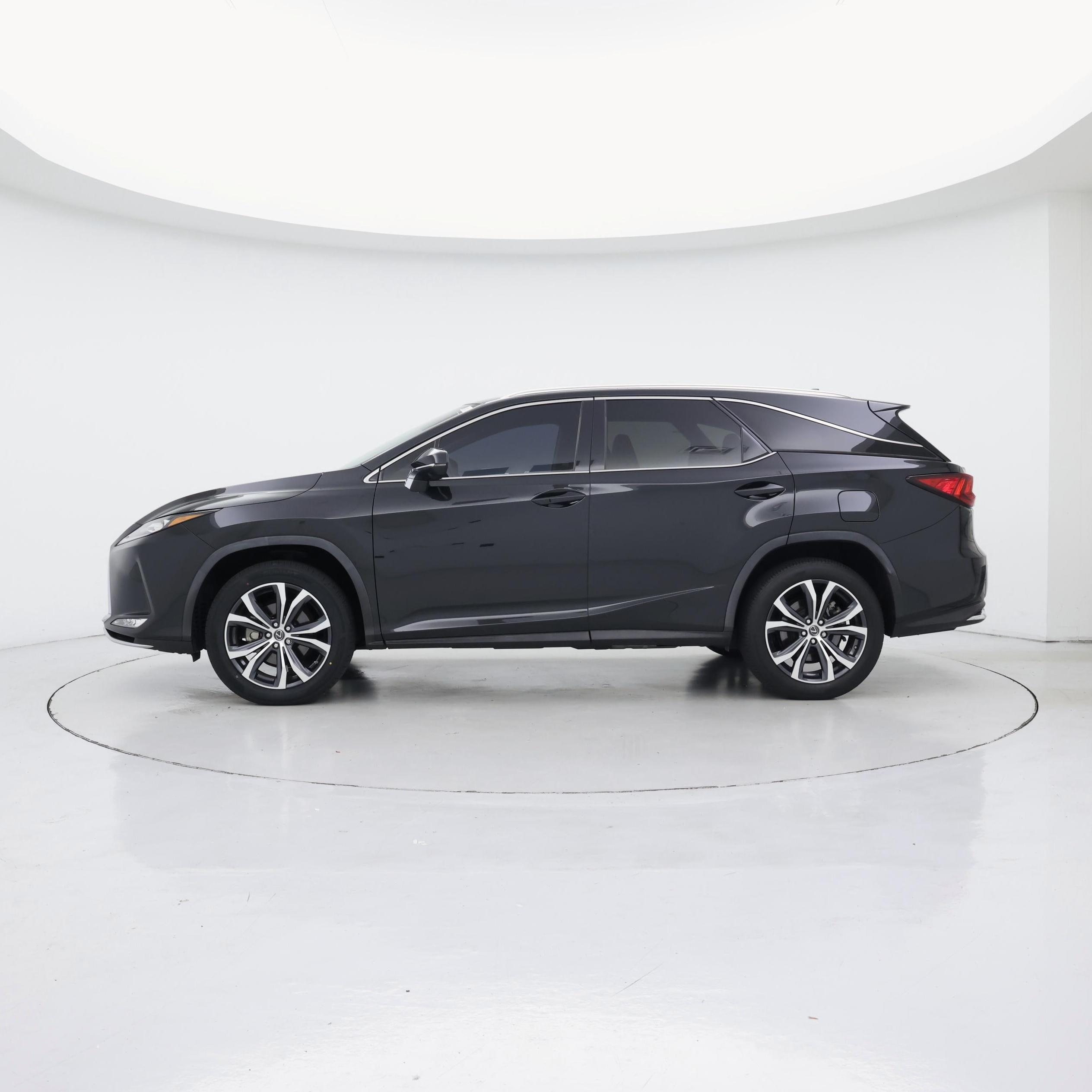 Thumbnail: 2022 Lexus RX - 3
