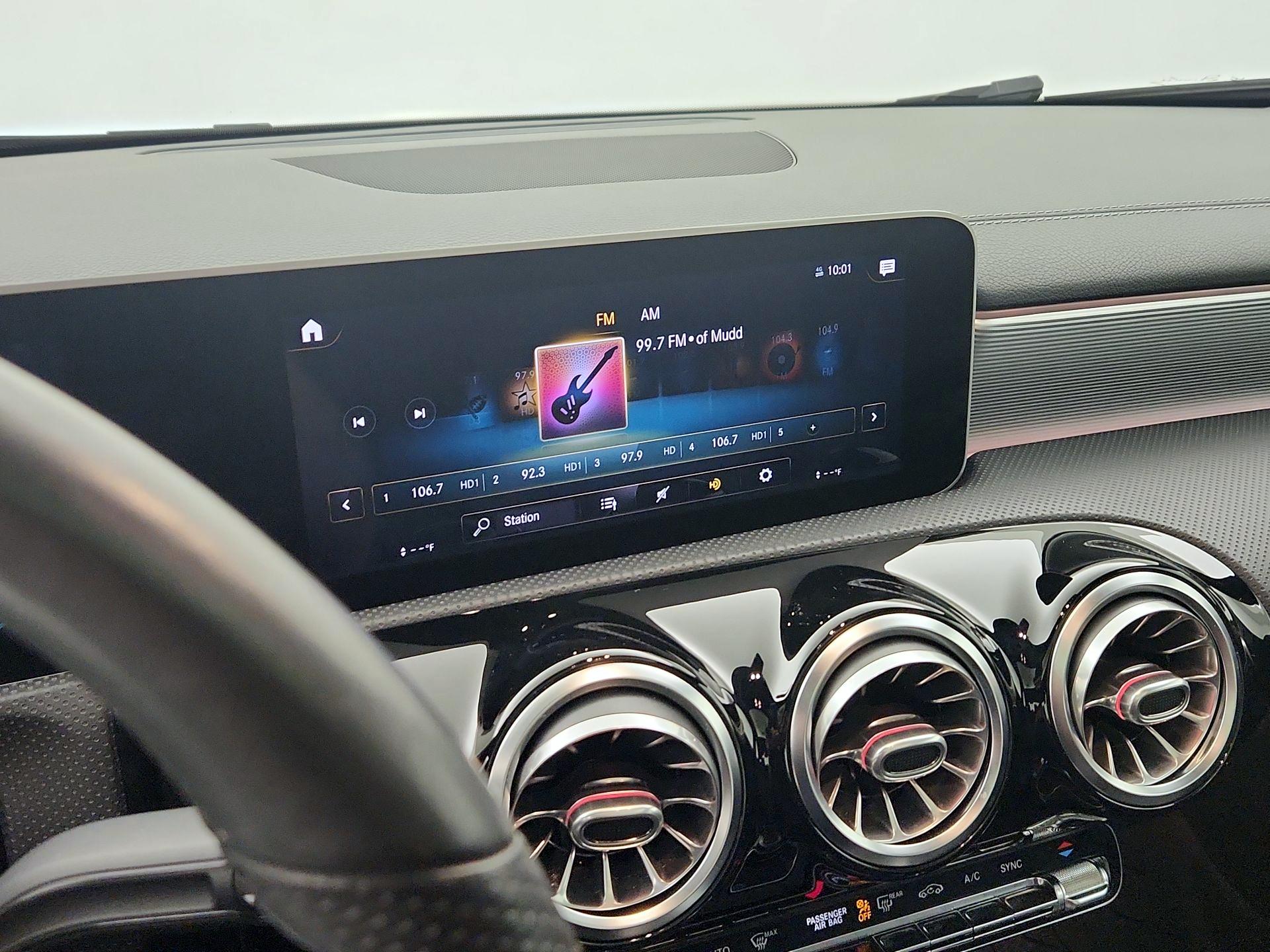 Thumbnail: 2020 Mercedes-Benz CLA - 15